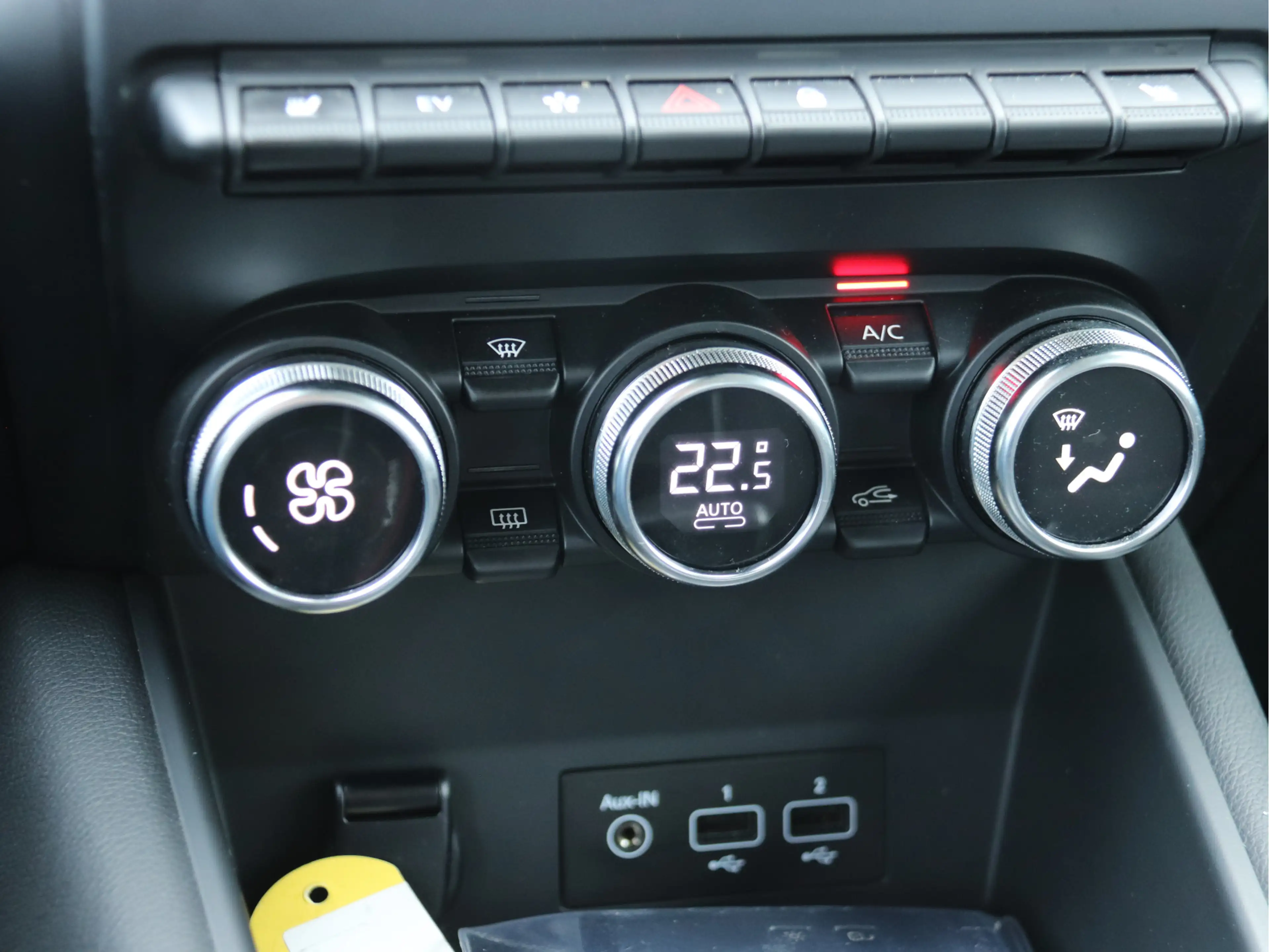 Renault Captur 1.6 E-Tech Plug-in Hybrid 160 Intens GROOT NAVI / — photo 18