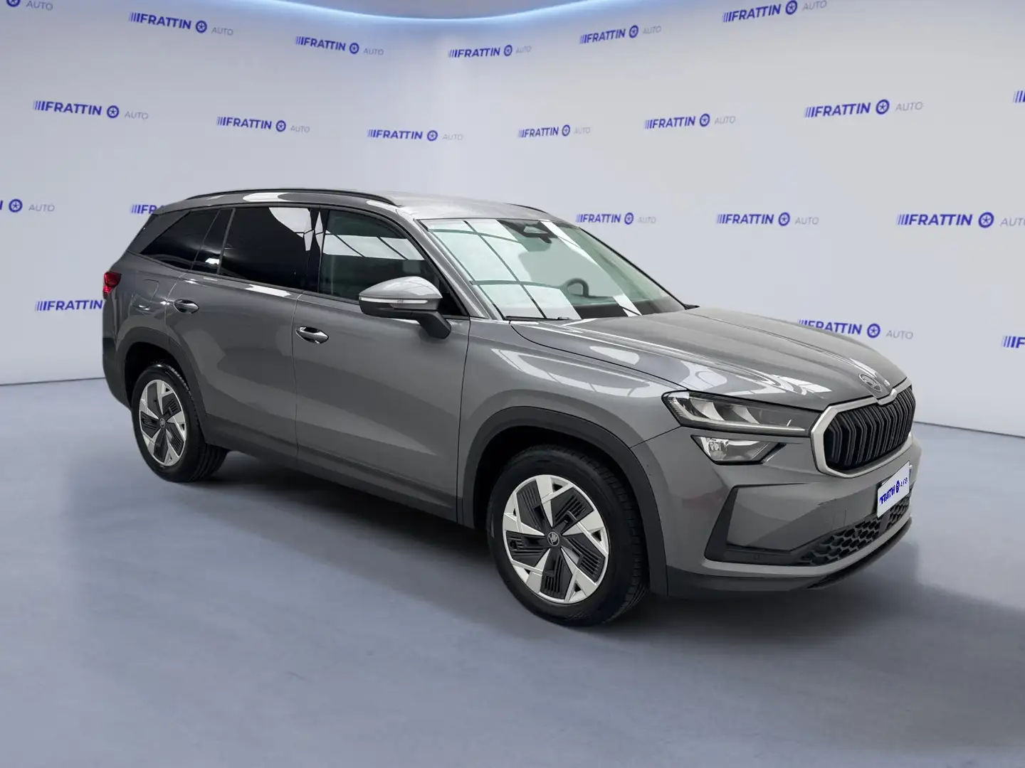 Skoda Kodiaq 2.0 TDI EVO SCR DSG 7 posti Executive Gris - 2