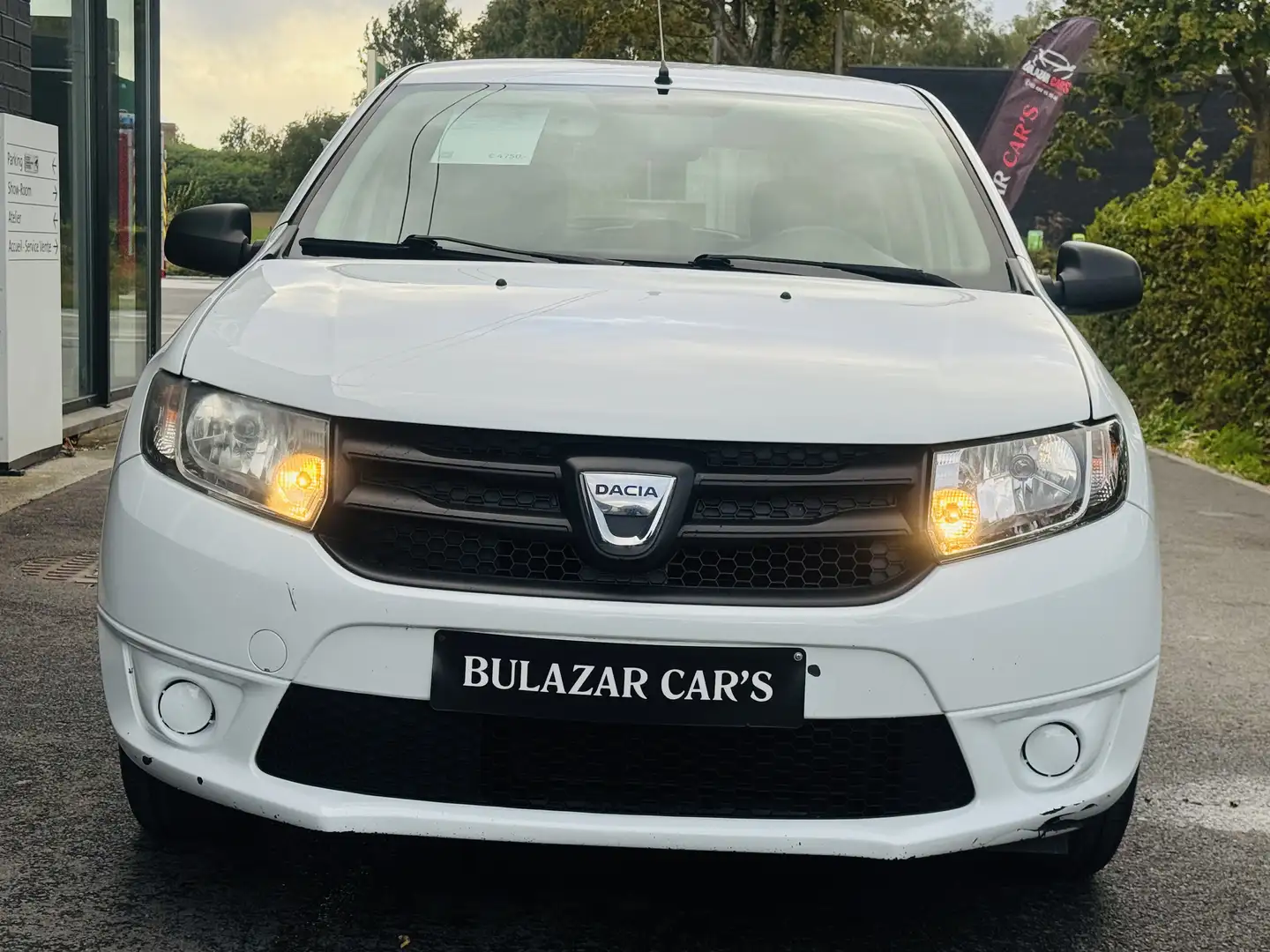 Dacia Sandero Sandero 1.2i*1 ER MAIN*CARNET*FAIBLE TAXE*GARANTIE - 2