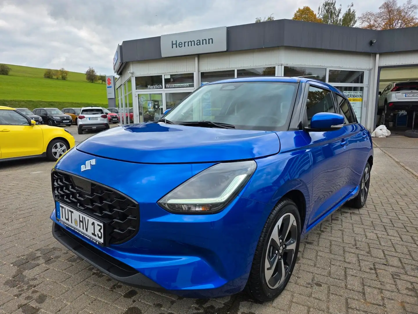 Suzuki Swift 1.2 Hybrid Comfort+ Automatik Bleu - 1