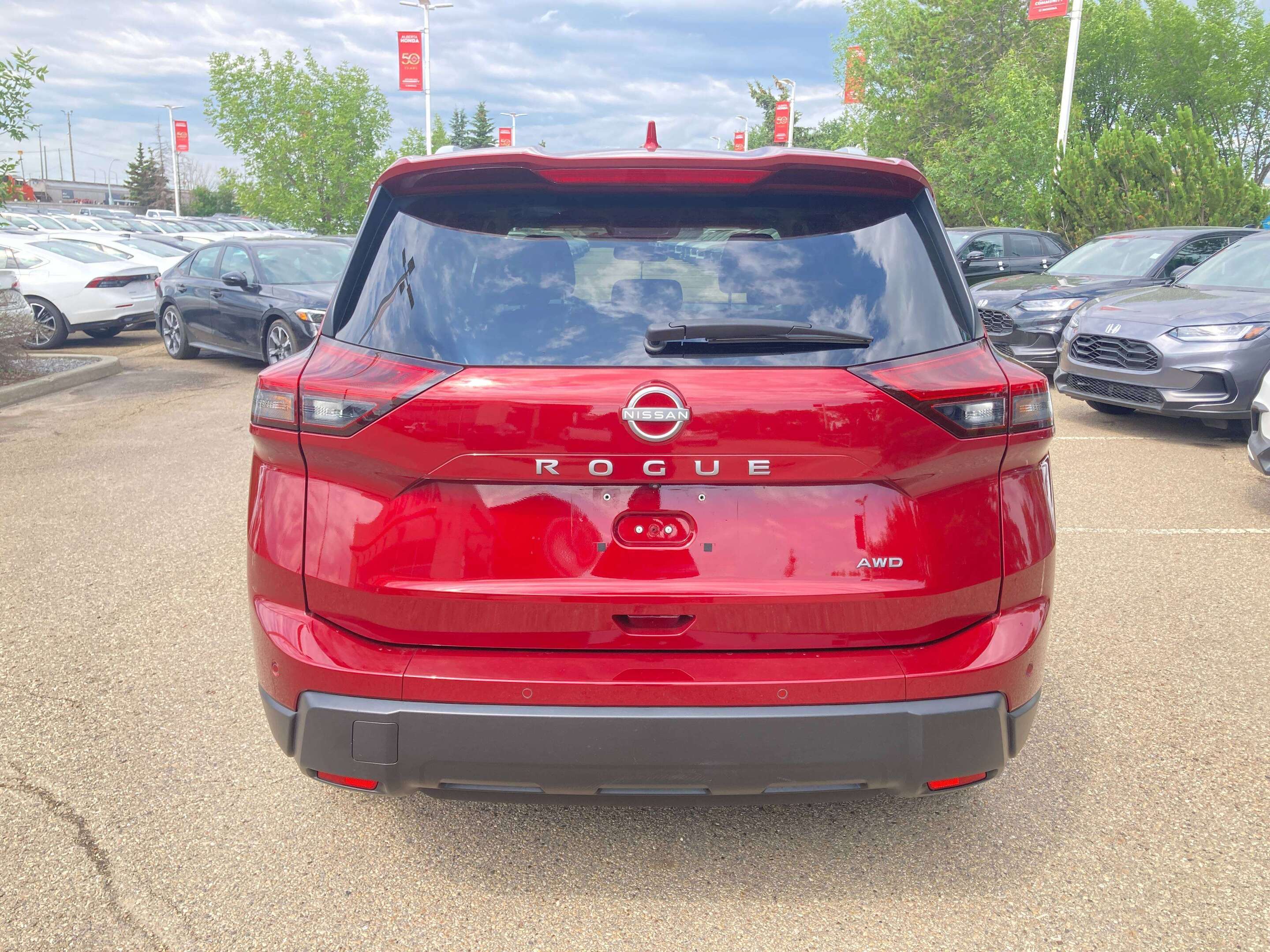 used 2025 Nissan Rogue car, priced at $33,900