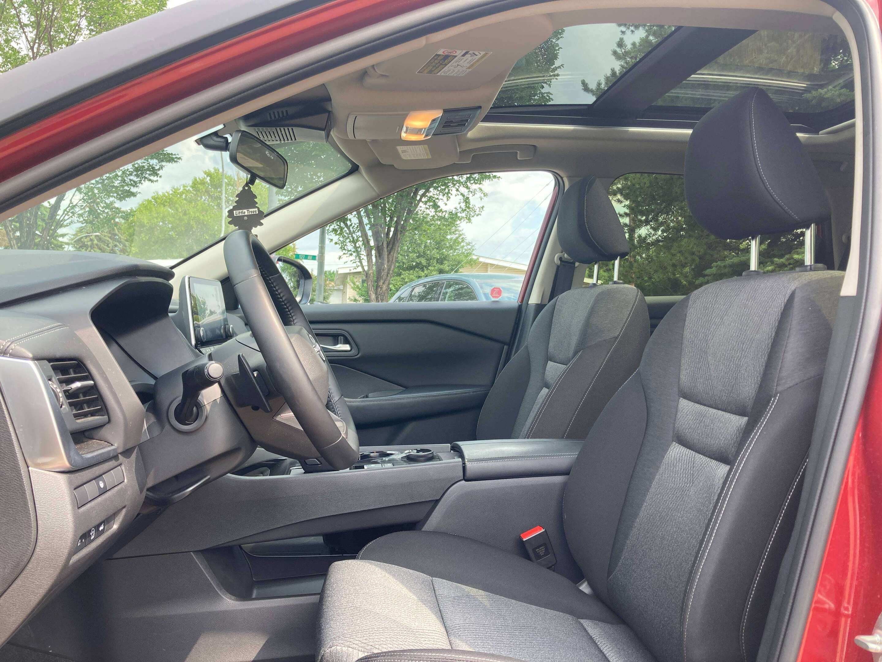 used 2025 Nissan Rogue car, priced at $33,900