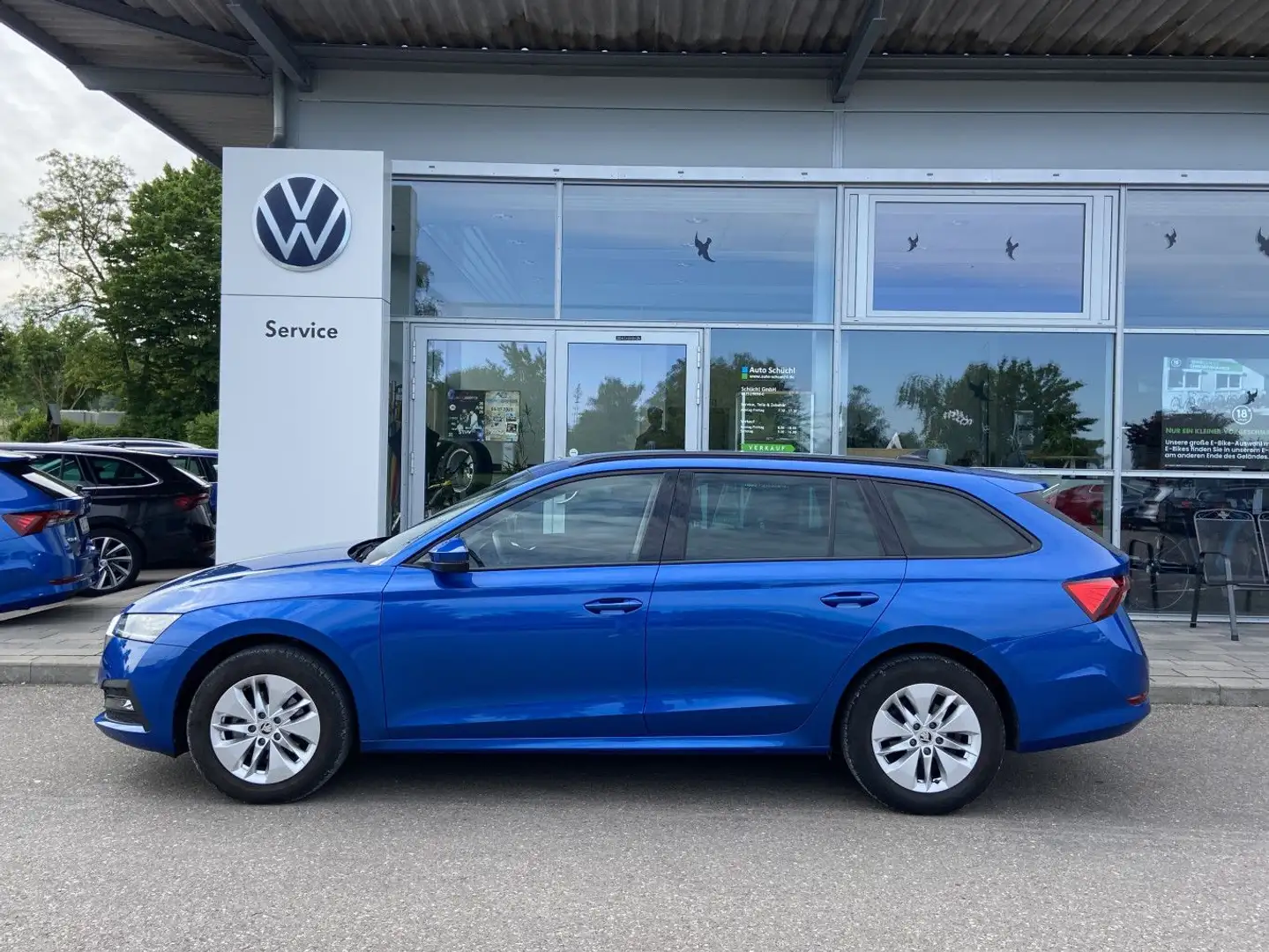 Skoda Octavia Combi 2.0 TDI DSG NAVI-COLUMBUS+LED+AHK+ Blau - 2