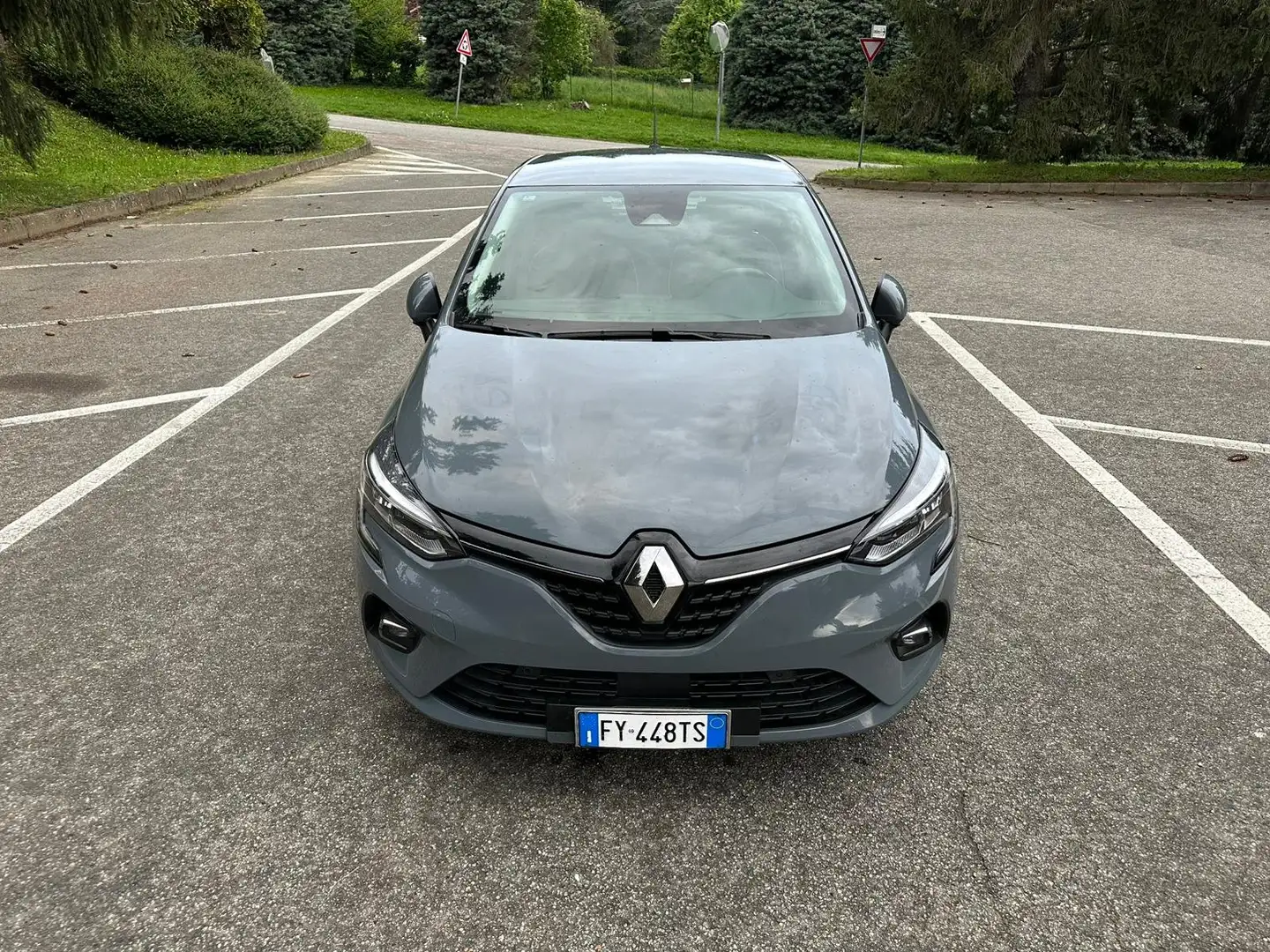 Renault Clio Clio V 2019 1.0 tce Intens Gpl 100cv Grigio - 1