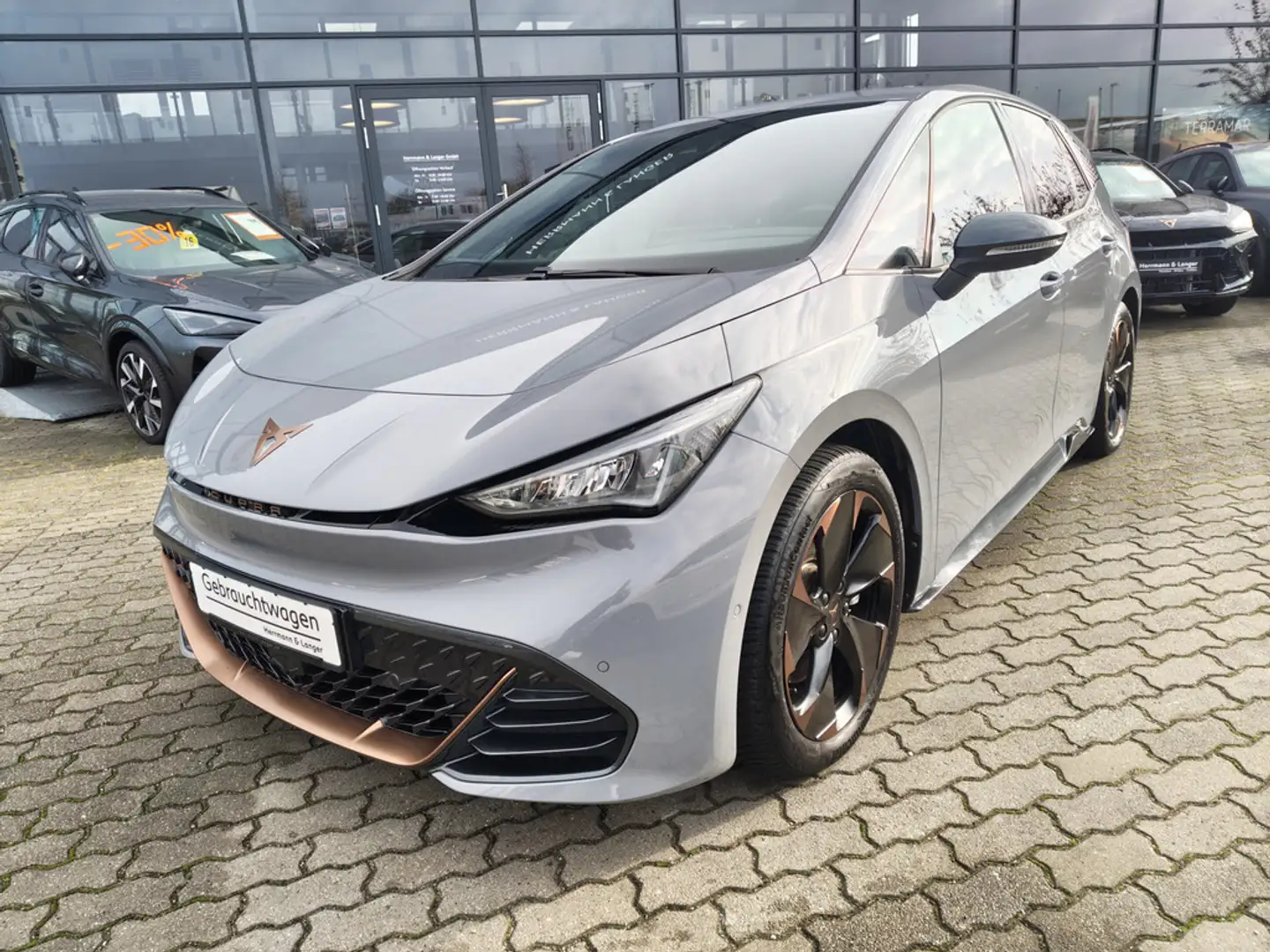 CUPRA Born 150 kW 58 kwH *SHZ, GJR, Navi* Grau - 2