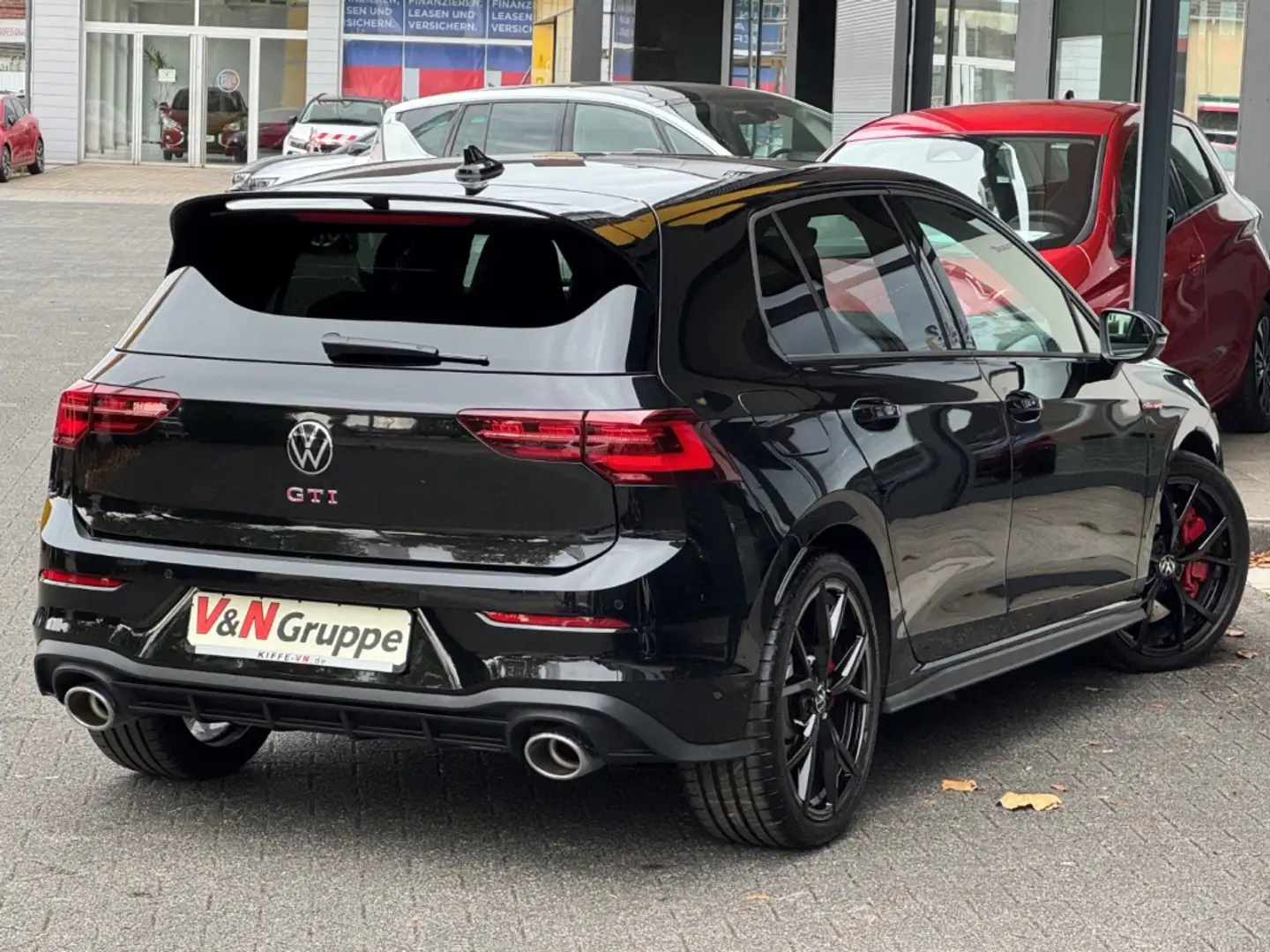 Volkswagen Golf GTI Clubsport 2.0 TSI KAMERA DCC ACC MATRIX Negro - 2