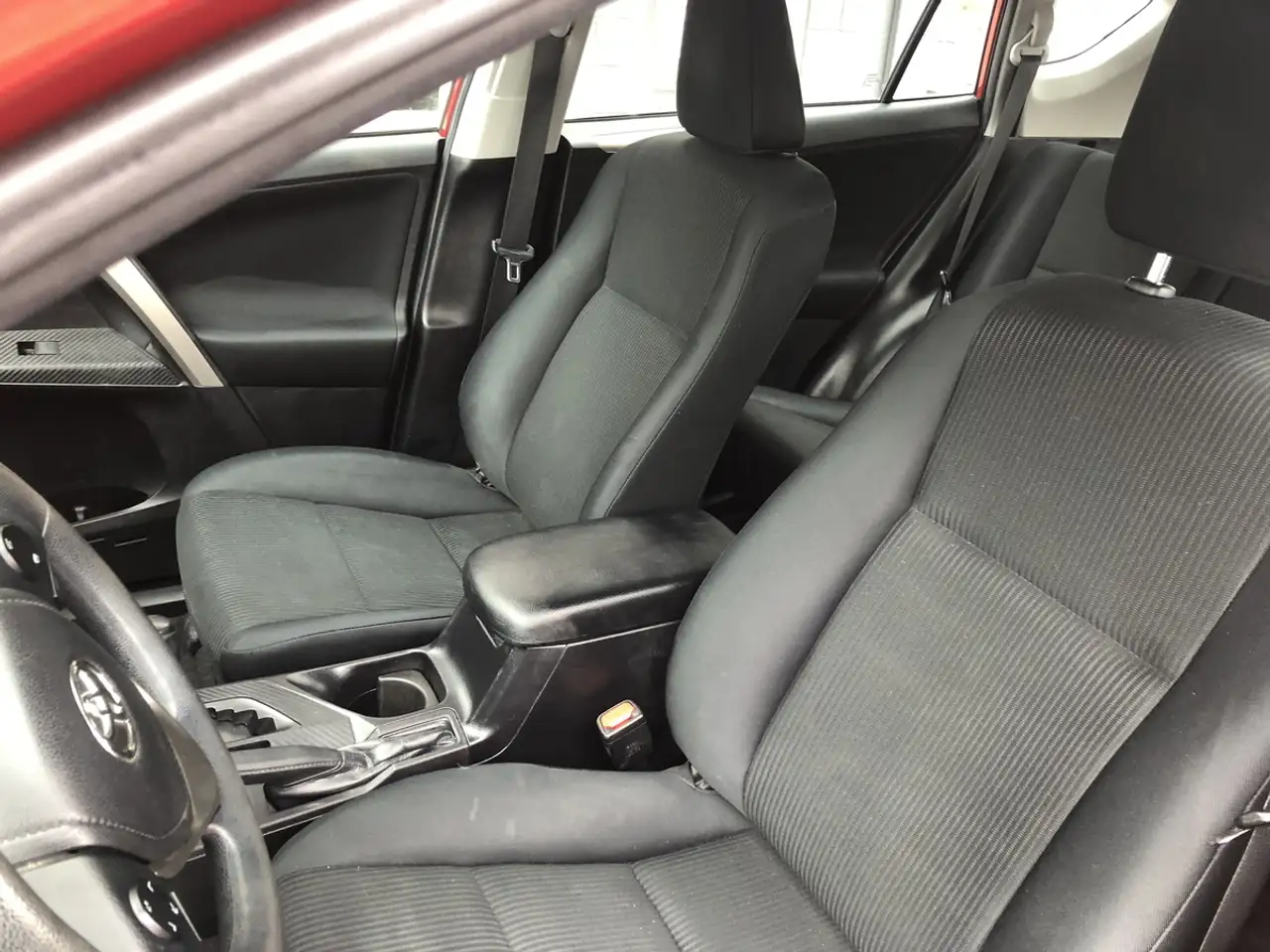 Toyota RAV 4 снимка Toyota RAV 4