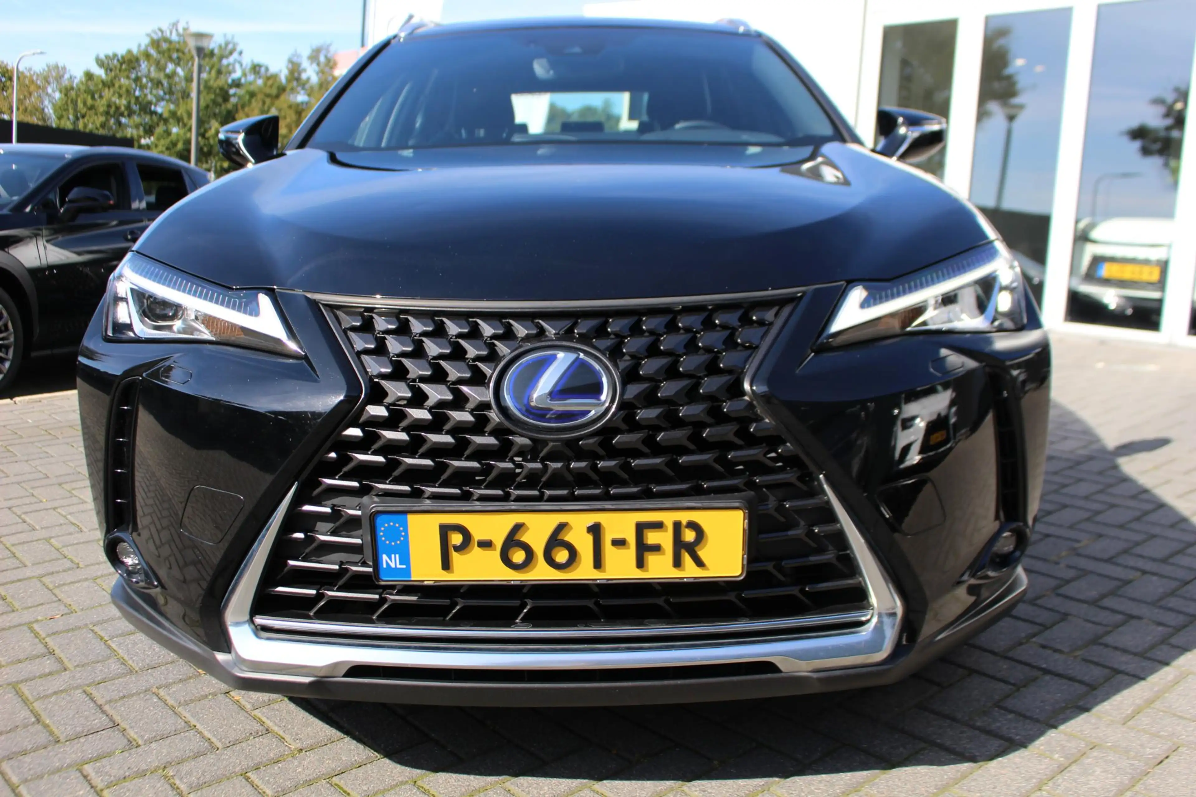 Lexus UX 250h NL-AUTO AD-CRUISE CAMERA CARPLAY/ANDROID LED — photo 8