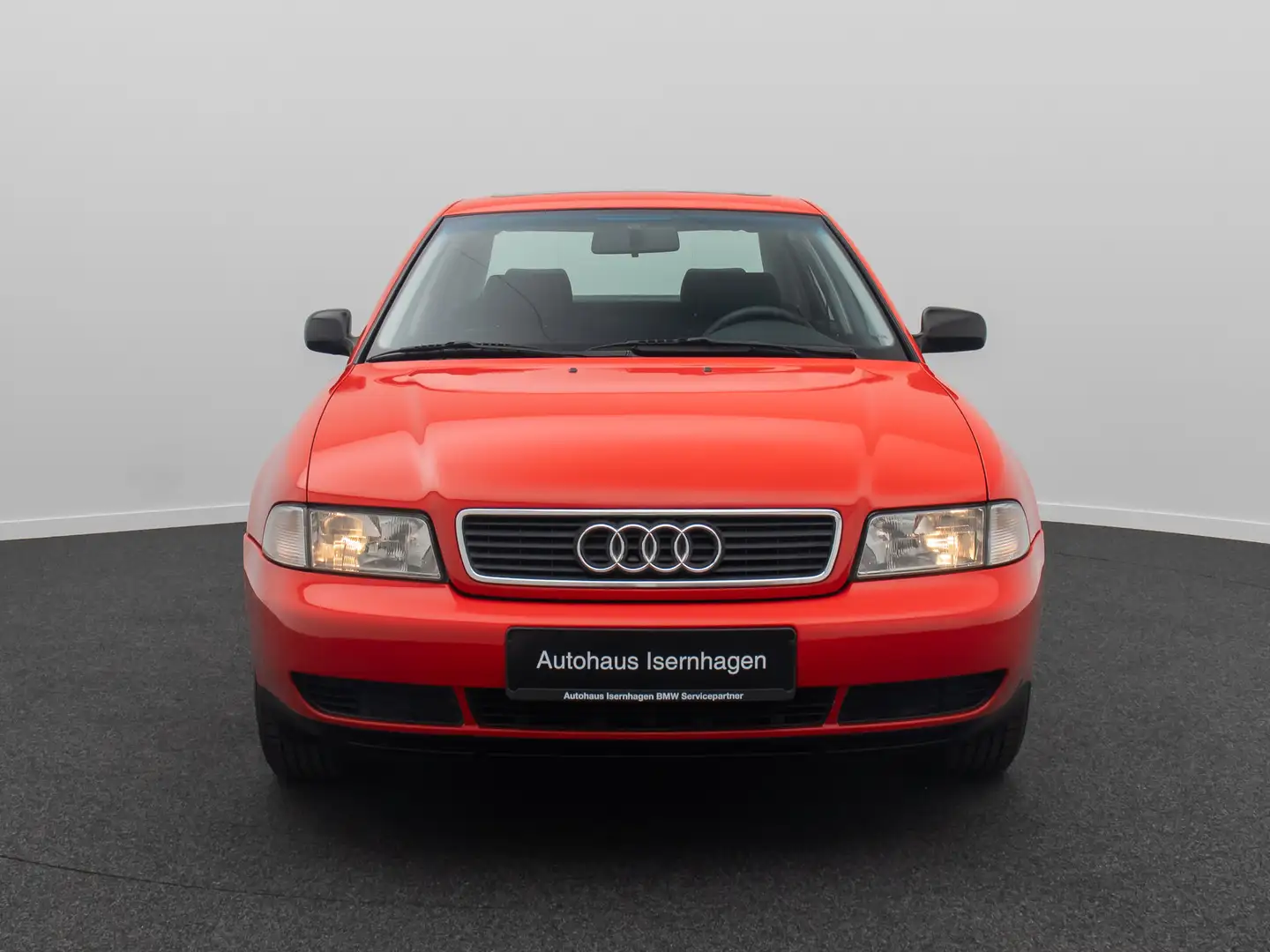 Audi A4 1.6 GSD Nebelschwfr ABS Winterreifen Stoff Rot - 2