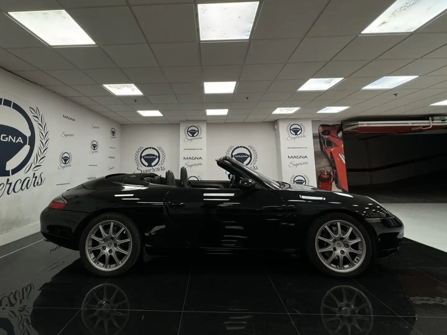 Porsche 996 Carrera Cabrio Negro - 2