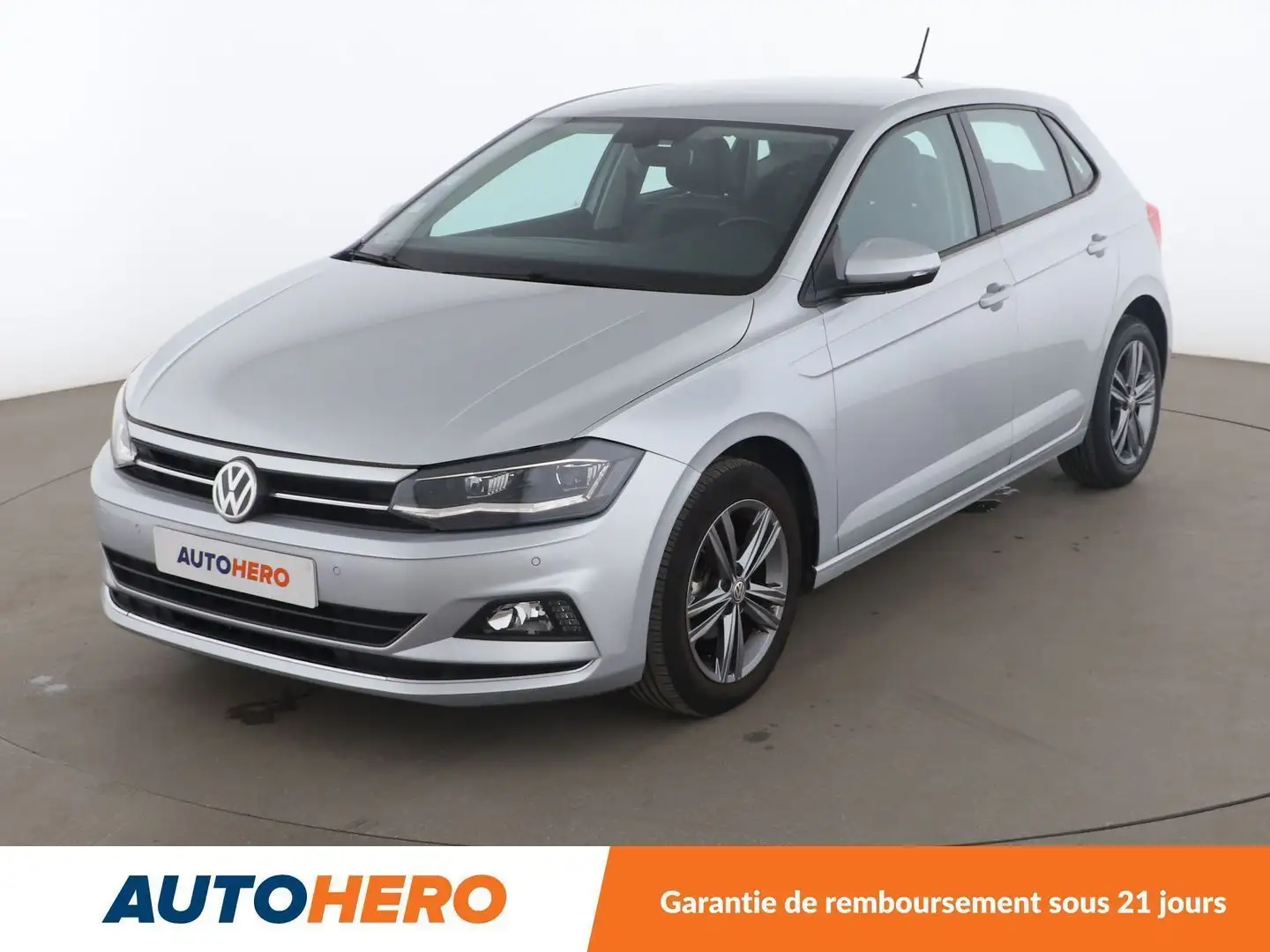 Volkswagen Polo 1.0 TSI Carat DSG7 Grey - 1