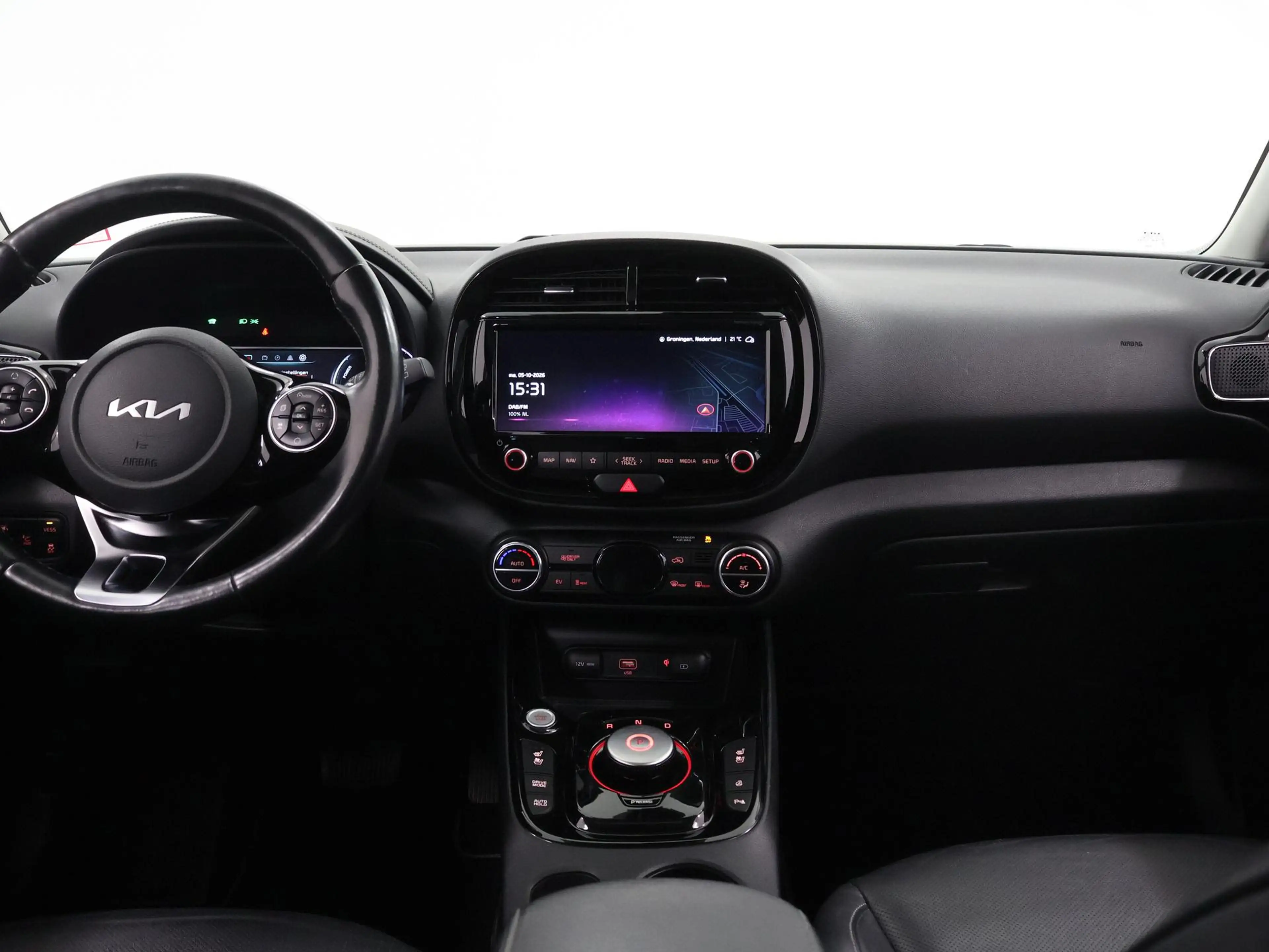 Kia Soul e-Soul ExecutiveLine 64 kWh | Panoramadak | Harman — photo 8