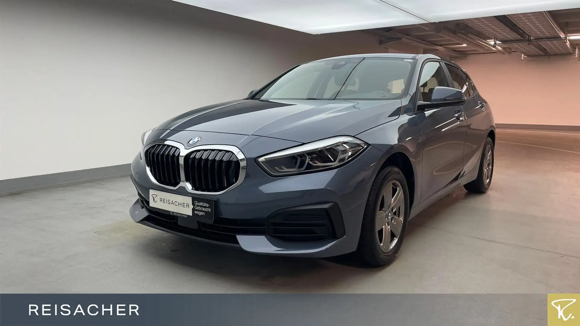 BMW 118 i Advantage LCProf elHk Lordose LED DAB+ Grau - 1