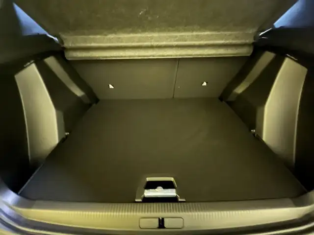Peugeot 2008 view 2