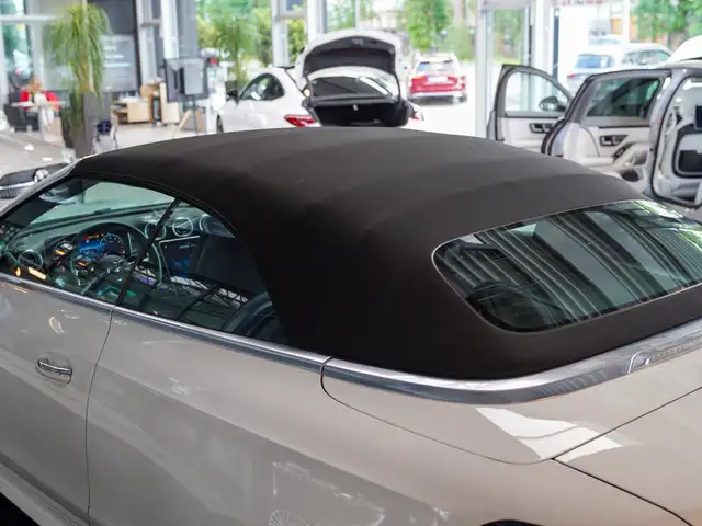 Mercedes-Benz CLE view 4