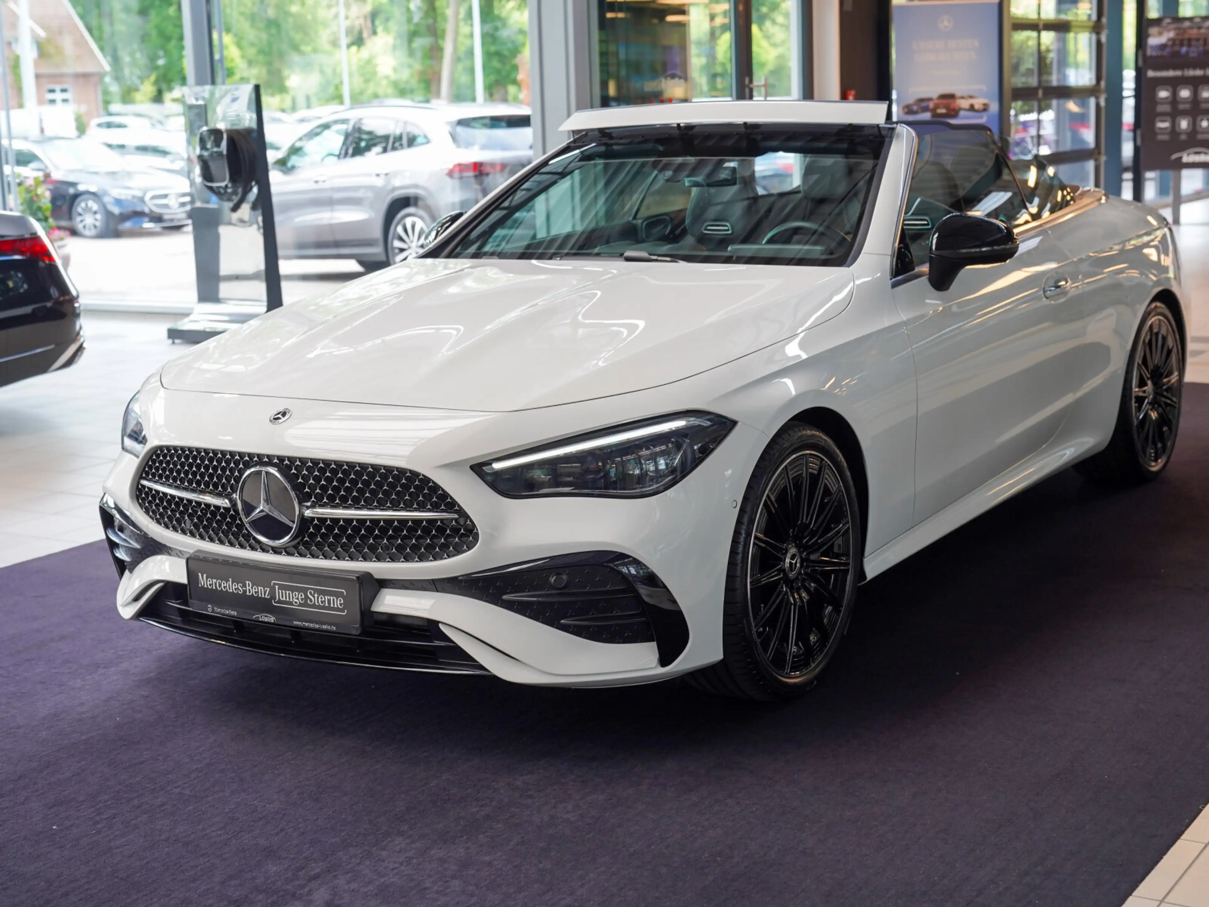 Mercedes-Benz CLE 180 CLE 180 Cabrio AMG Line Night Vielspeiche KEYLES — photo 10