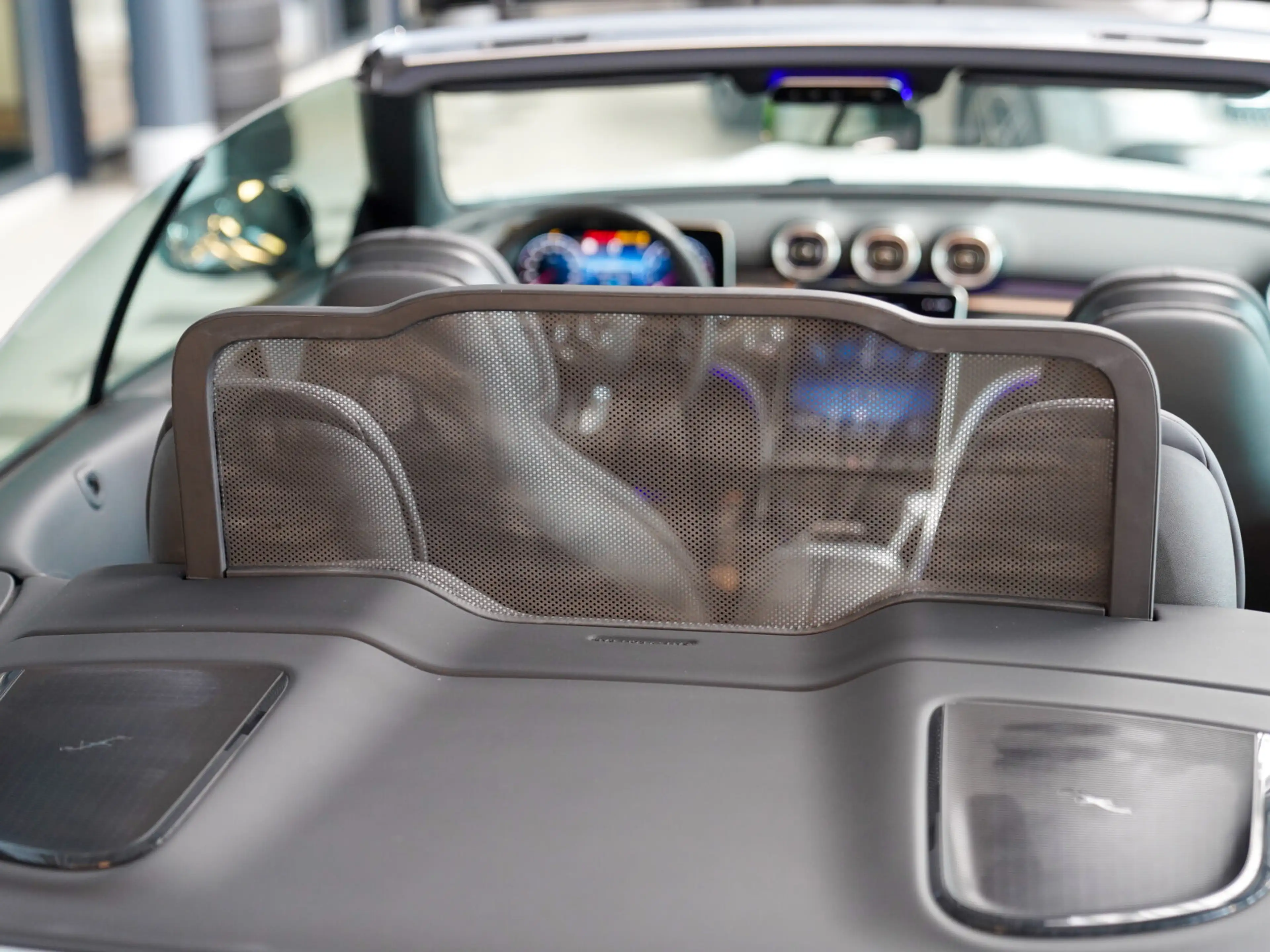 Mercedes-Benz CLE 180 CLE 180 Cabrio AMG Line Night Vielspeiche KEYLES — photo 8
