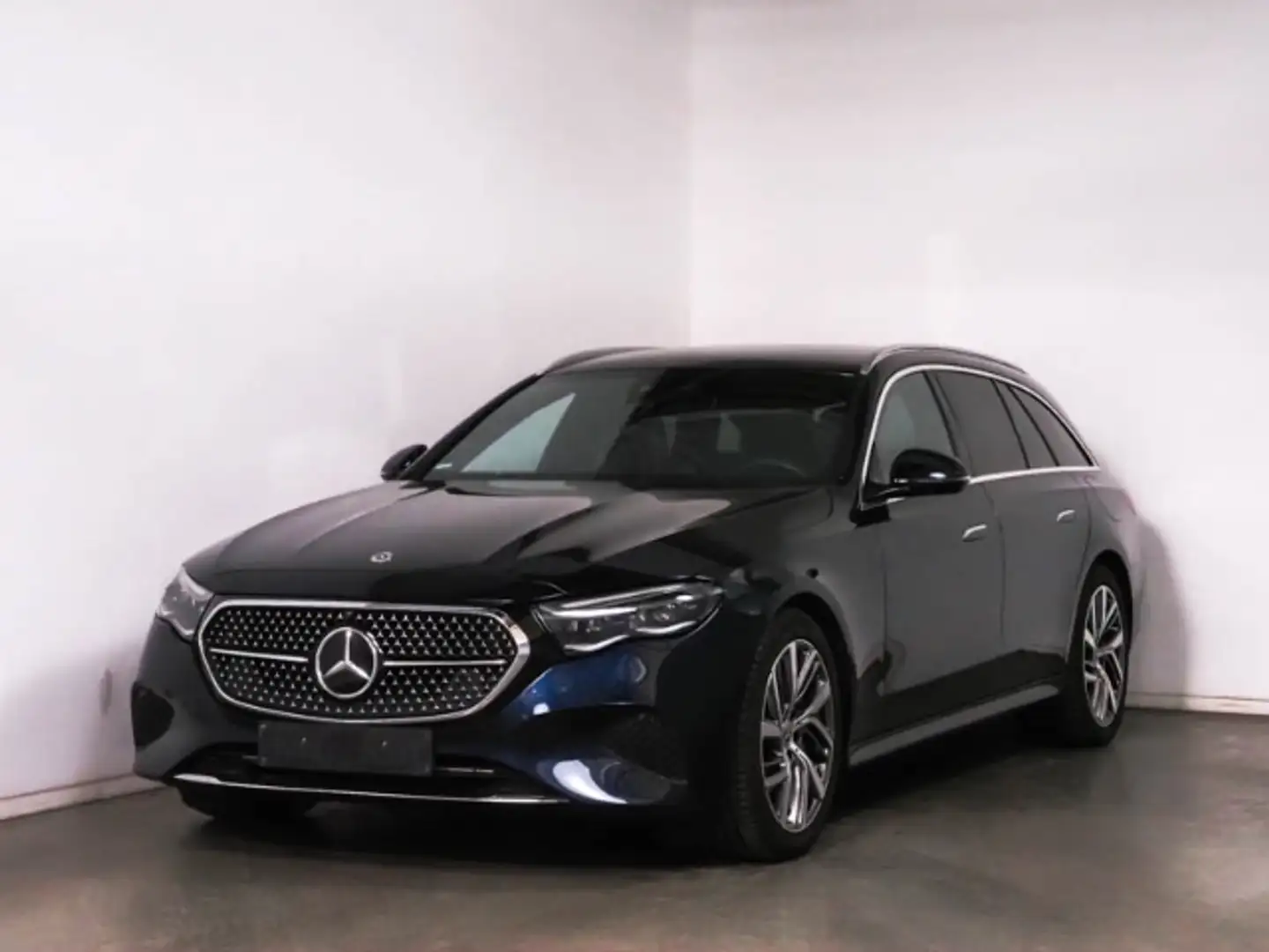 Mercedes-Benz E 300 de T-Modell Avantgarde Advanced+ AHK Fahrassistenz Blau - 2