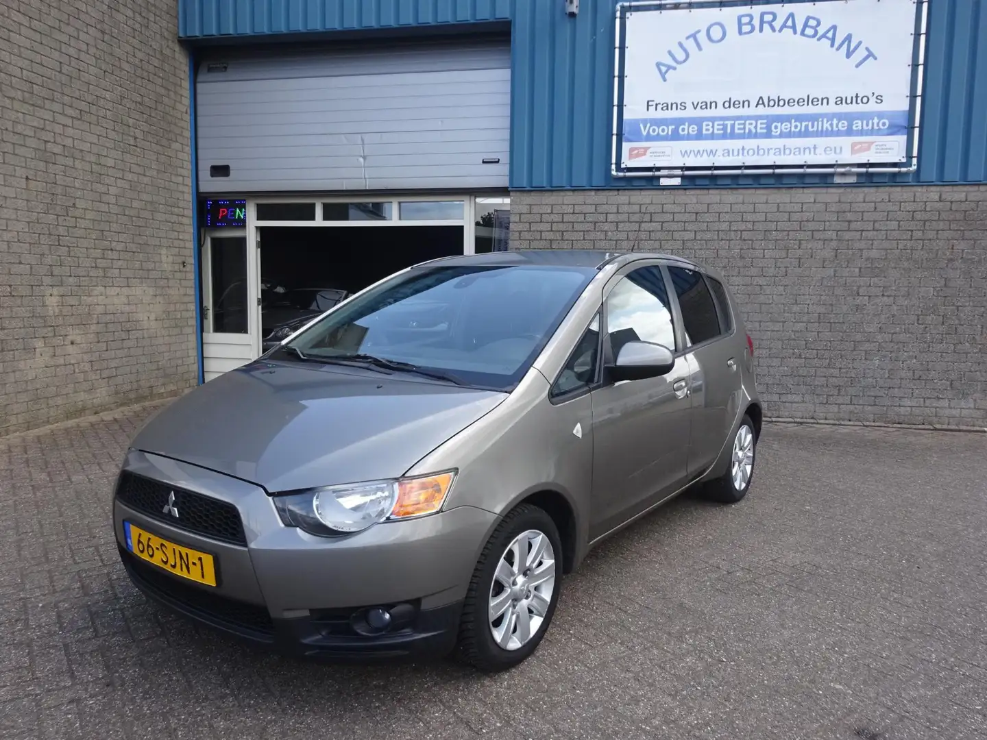 Mitsubishi Colt 1.3 Edition Two Gri - 1