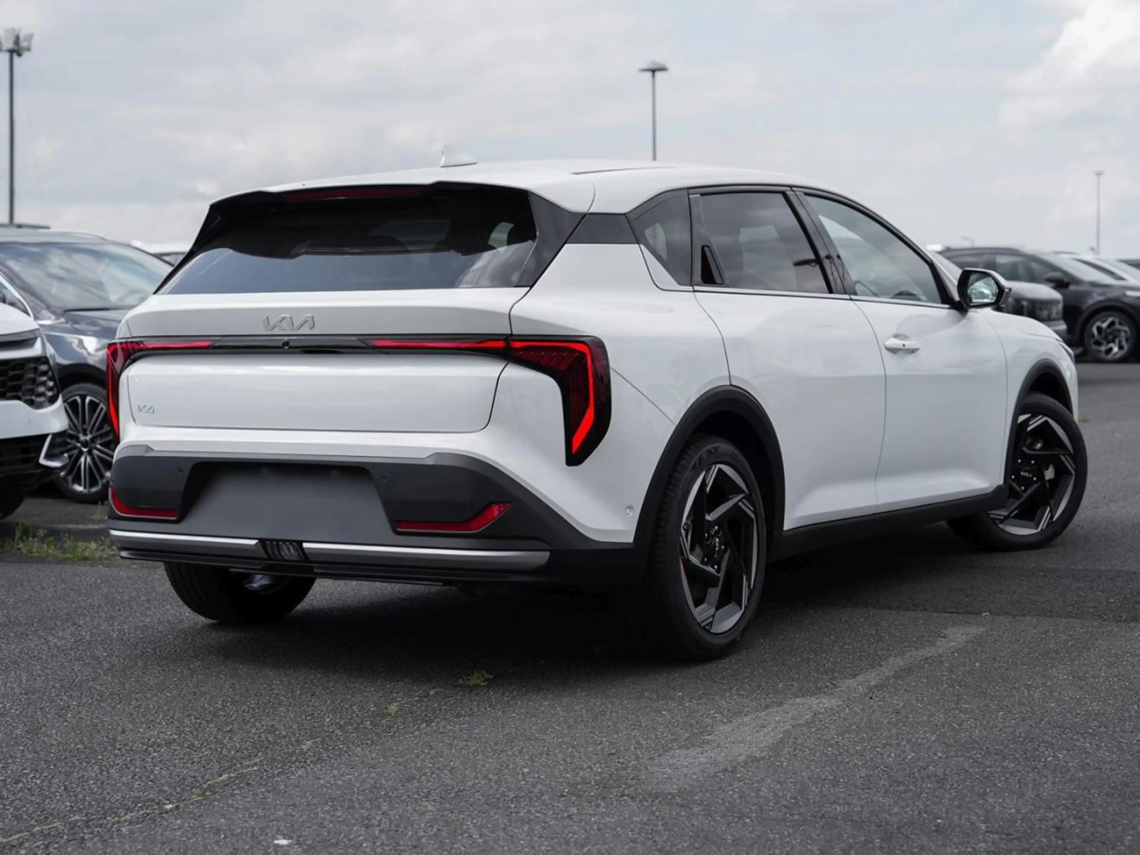 Kia K4 1.6T DCT Spirit Sound-P DriveWise 360° — photo 3