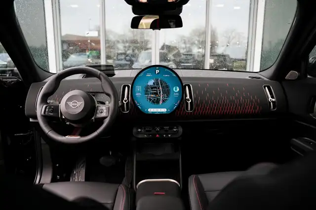 MINI Countryman view 4
