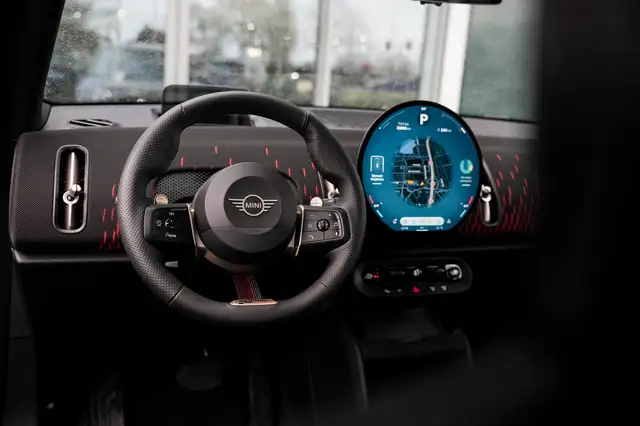 MINI Countryman view 10