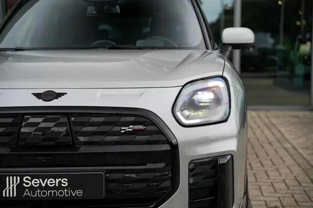 MINI Countryman view 29