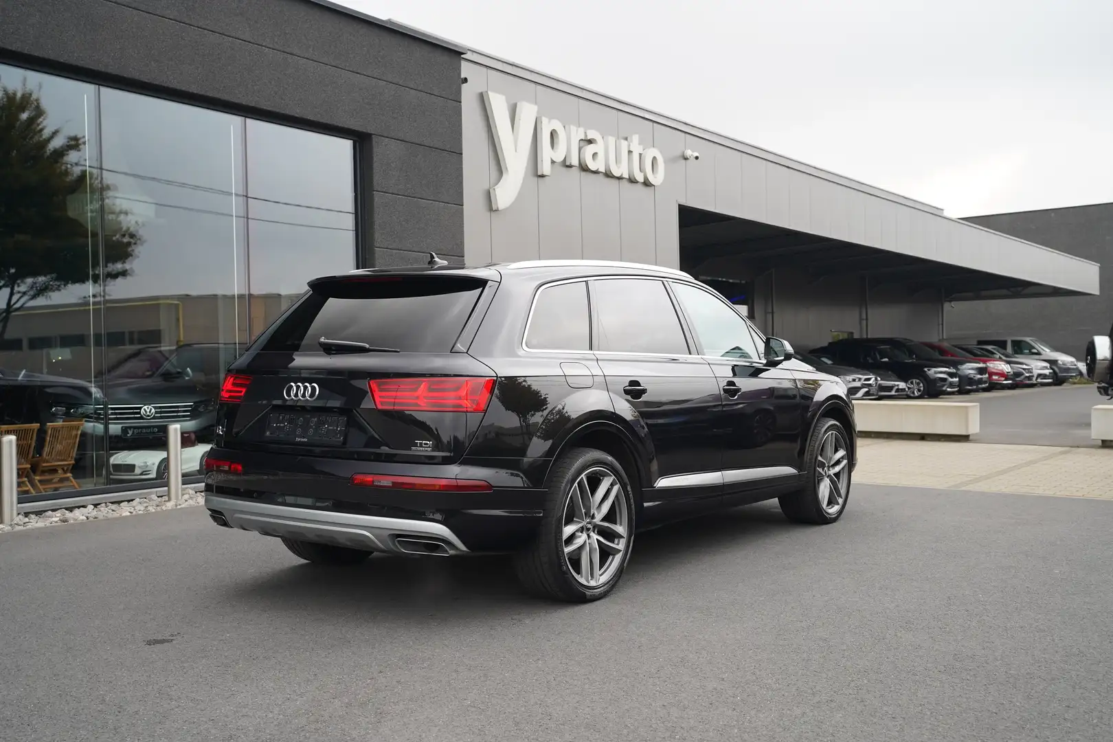 Audi Q7 Q7 3.0 TDI quattro Lichte vracht tiptronic Panodak Zwart - 2