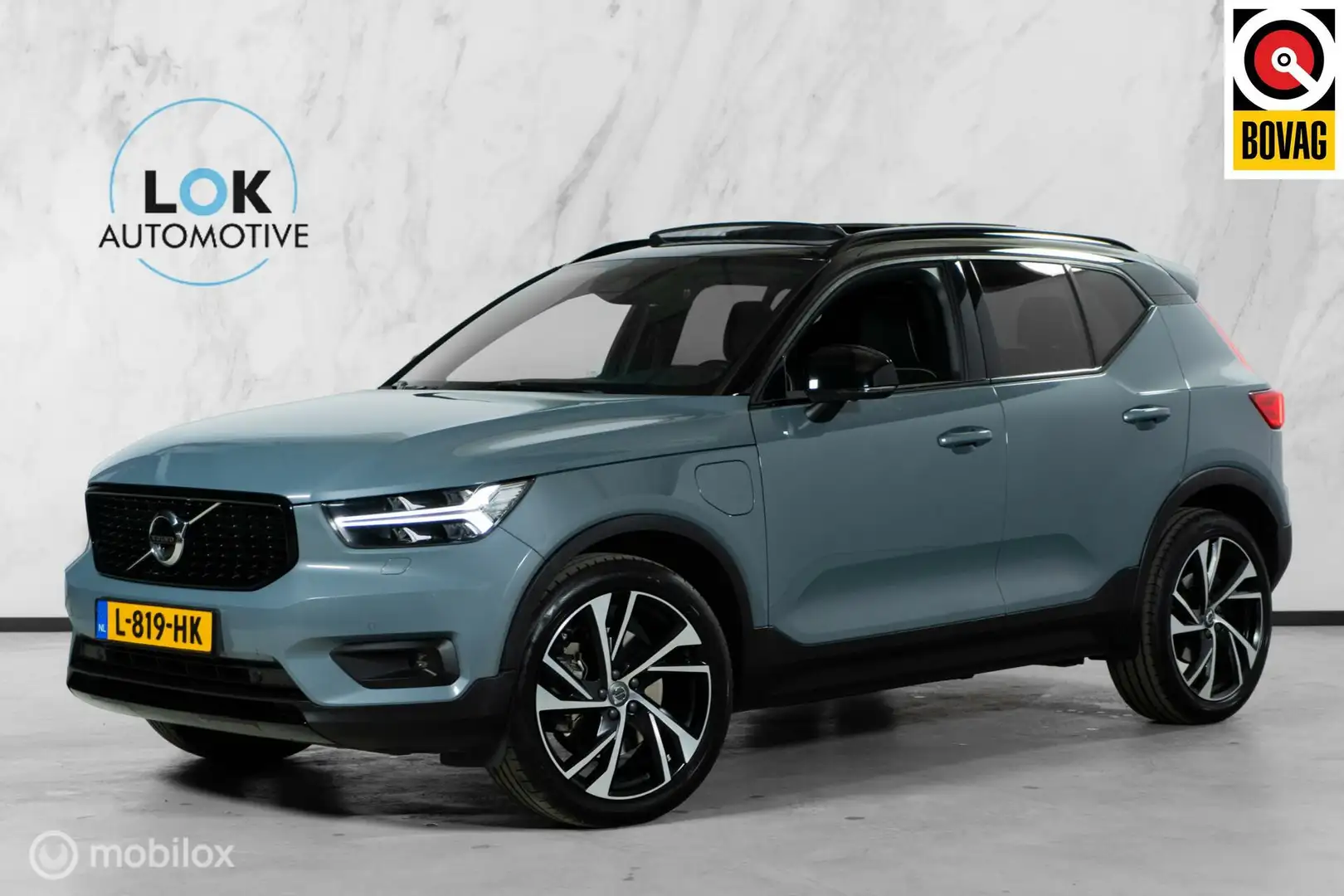 Volvo XC40 1.5 T4 Recharge R-Design Expression PANO|360|H&K| Grijs - 1