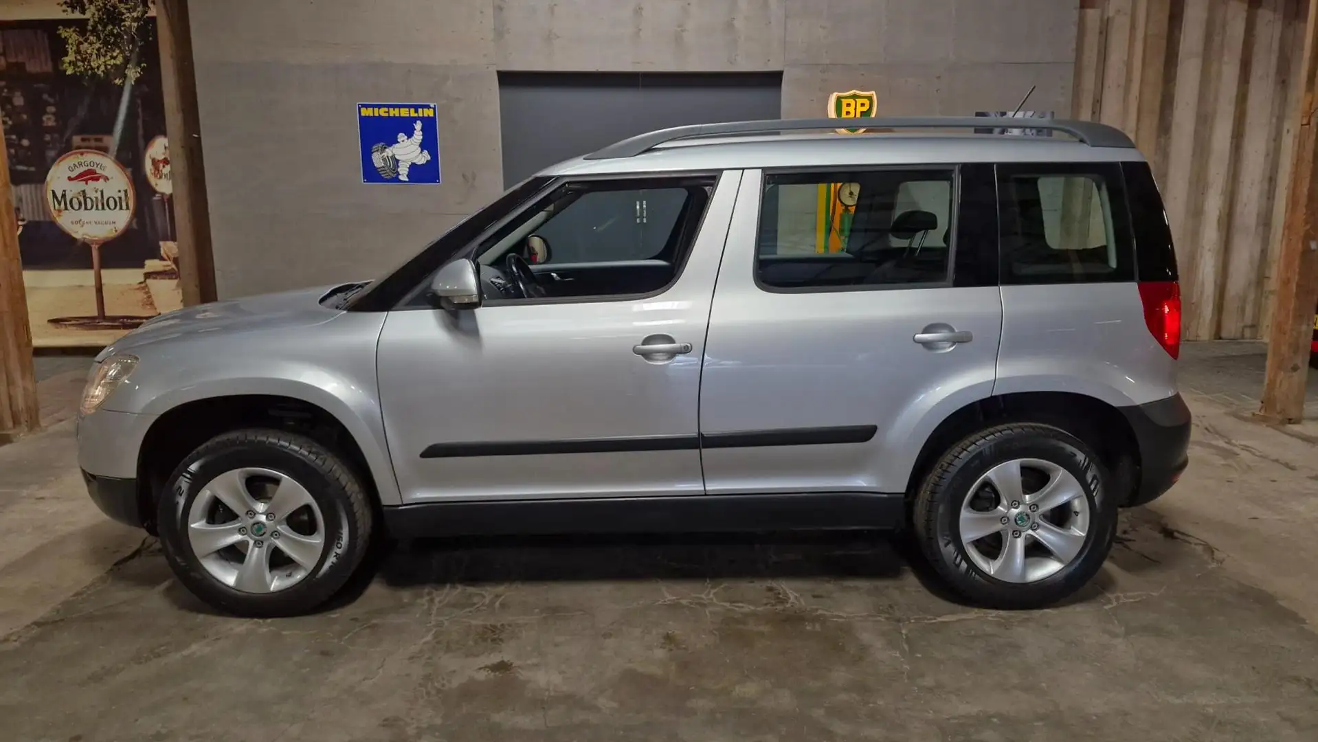 Skoda Yeti 1.4 TSI Ambition 122PK | Rijklaarprijs | Clima | E Plateado - 2
