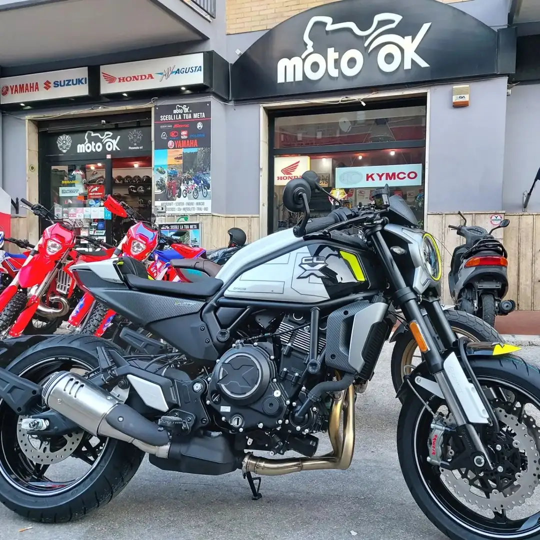 CFMOTO 700 CL-X Sport Bianco - 1