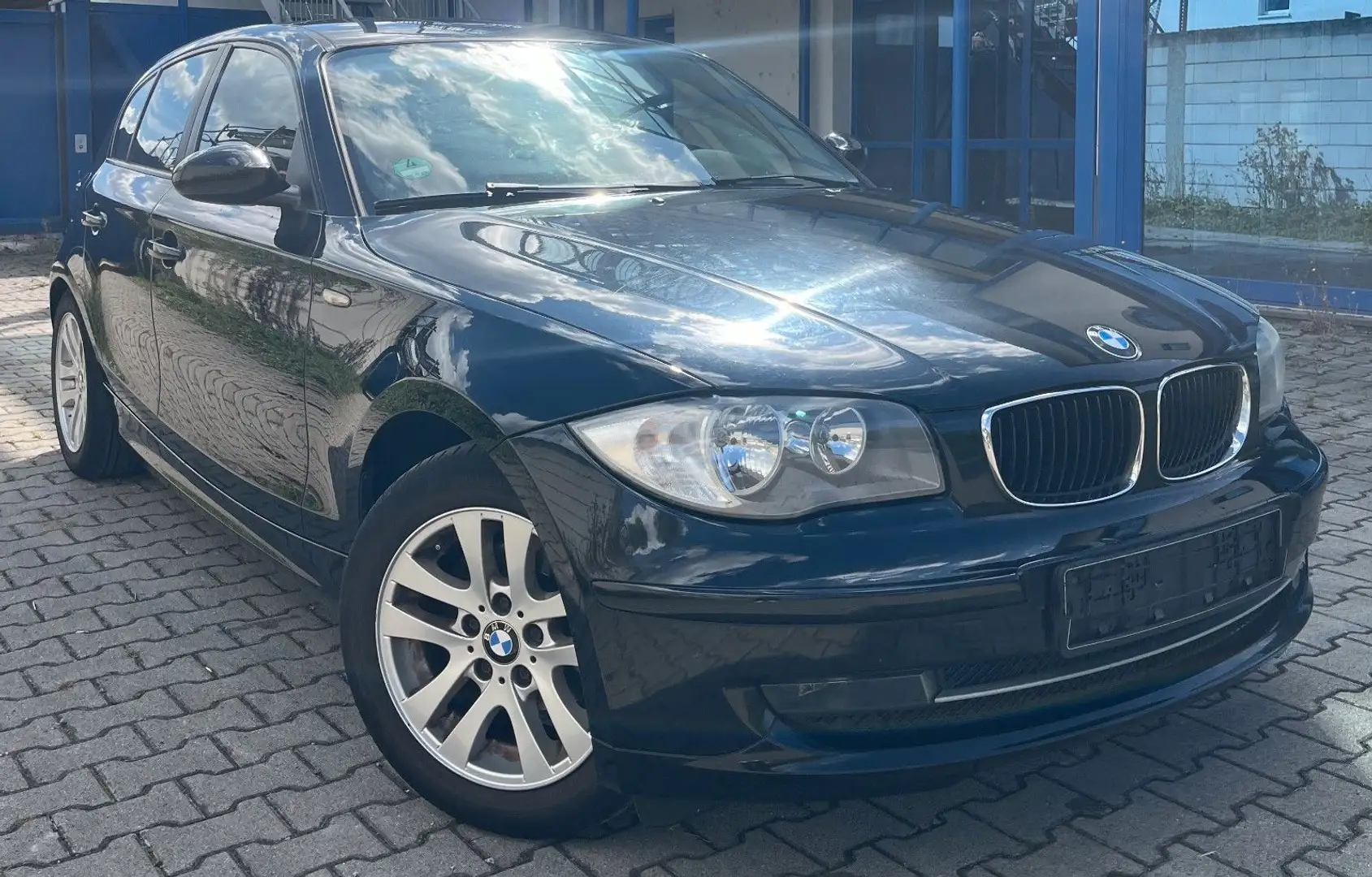 BMW 116 d Edition Sport 2.HAND  TOP Noir - 1