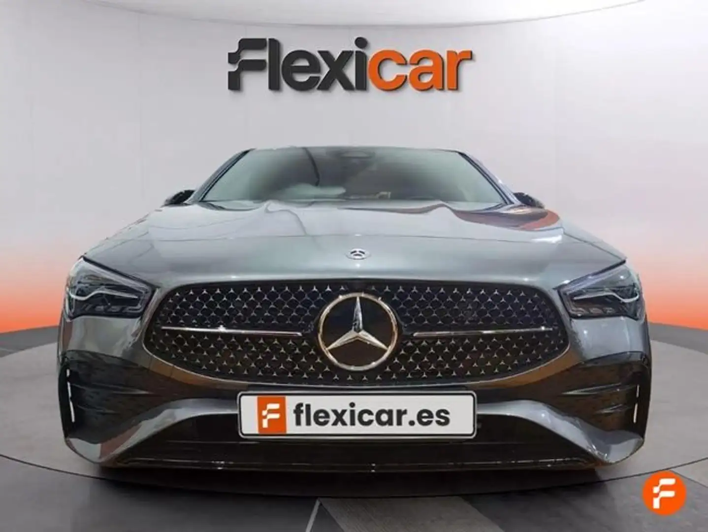 Mercedes-Benz CLA 220 220d Gris - 2
