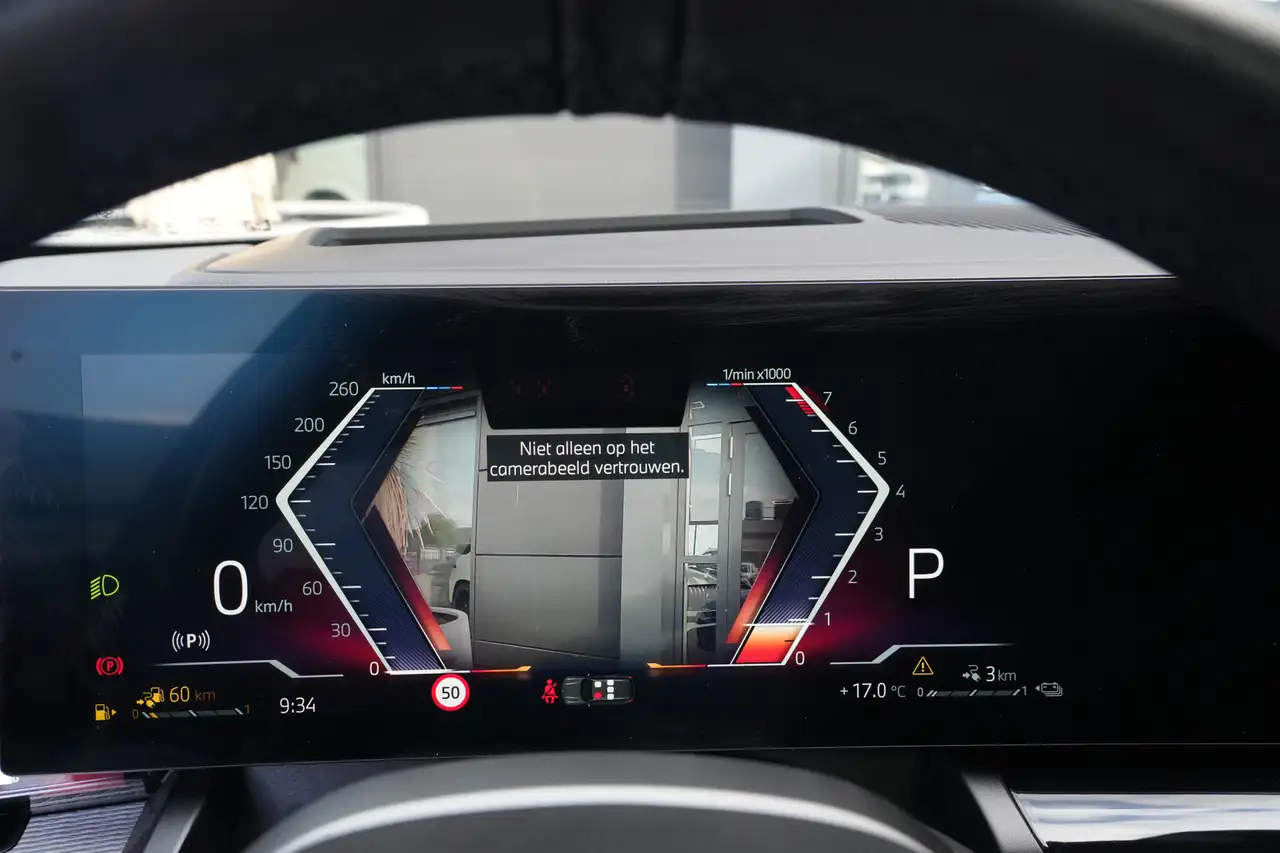 BMW 530 5-serie Touring 530e M Sport 300PK Pano Harm, миниатюра 20
