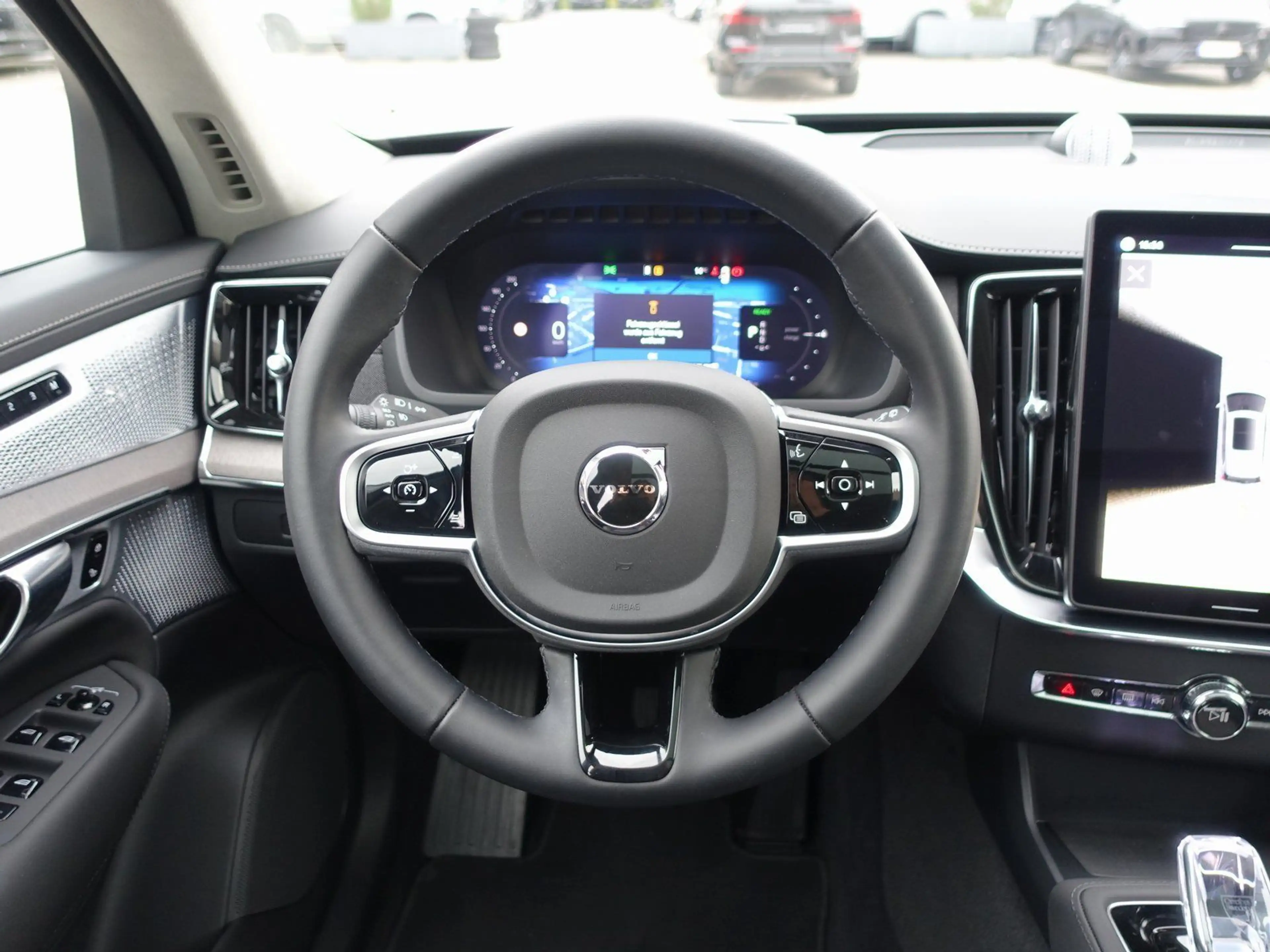 Volvo XC90 Ultra T8 AWD Plug-in Hybrid/B&W/FourC/Pano — photo 14
