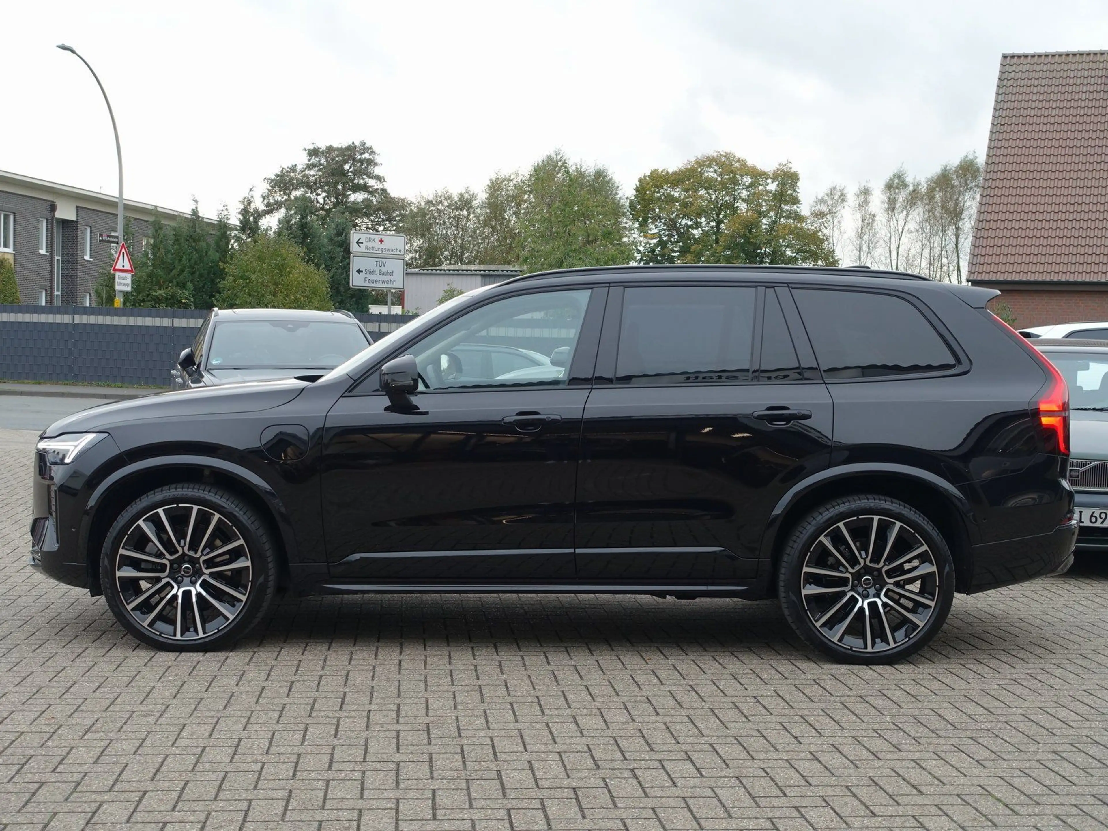 Volvo XC90 Ultra T8 AWD Plug-in Hybrid/B&W/FourC/Pano — photo 7