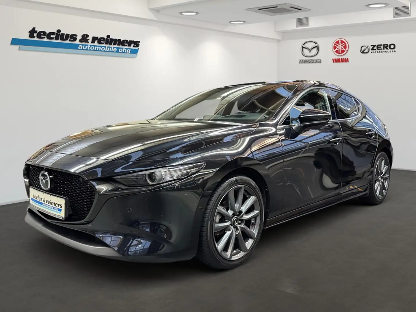 Mazda 3 SKYACTIV-G 150 Autom. Selection Leder/Bose/Matrix Zwart - 1