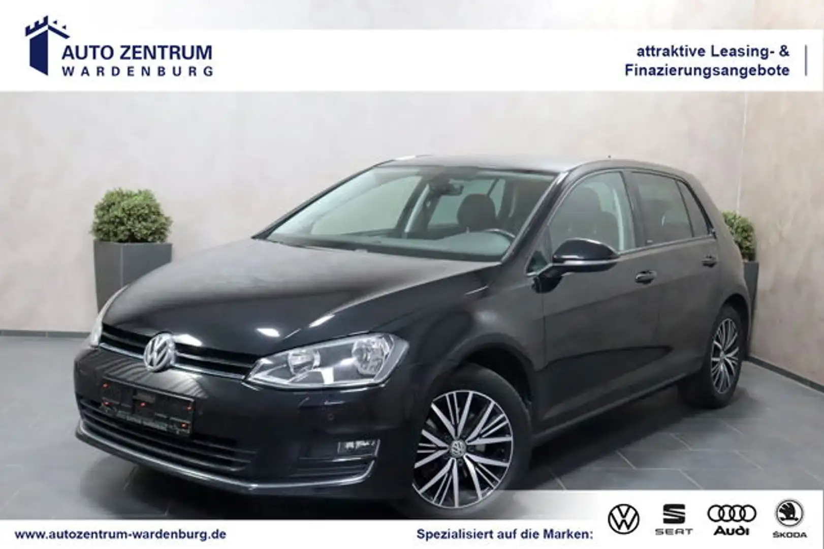 Volkswagen Golf VII Lim. Allstar BMT SHZ PDC TEMPO LMF NAVI Black - 1