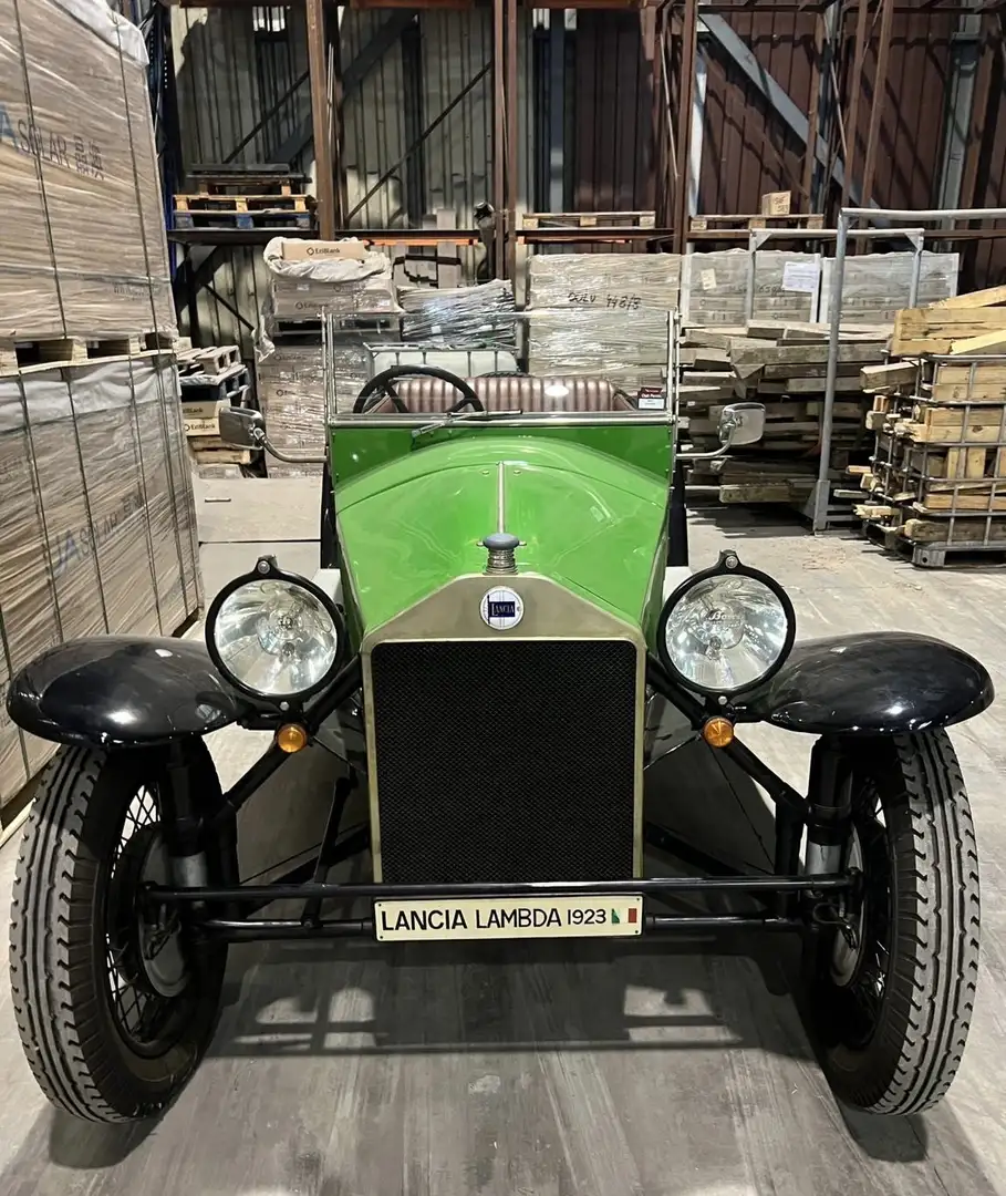 Lancia Lambda 2a Serie - 1