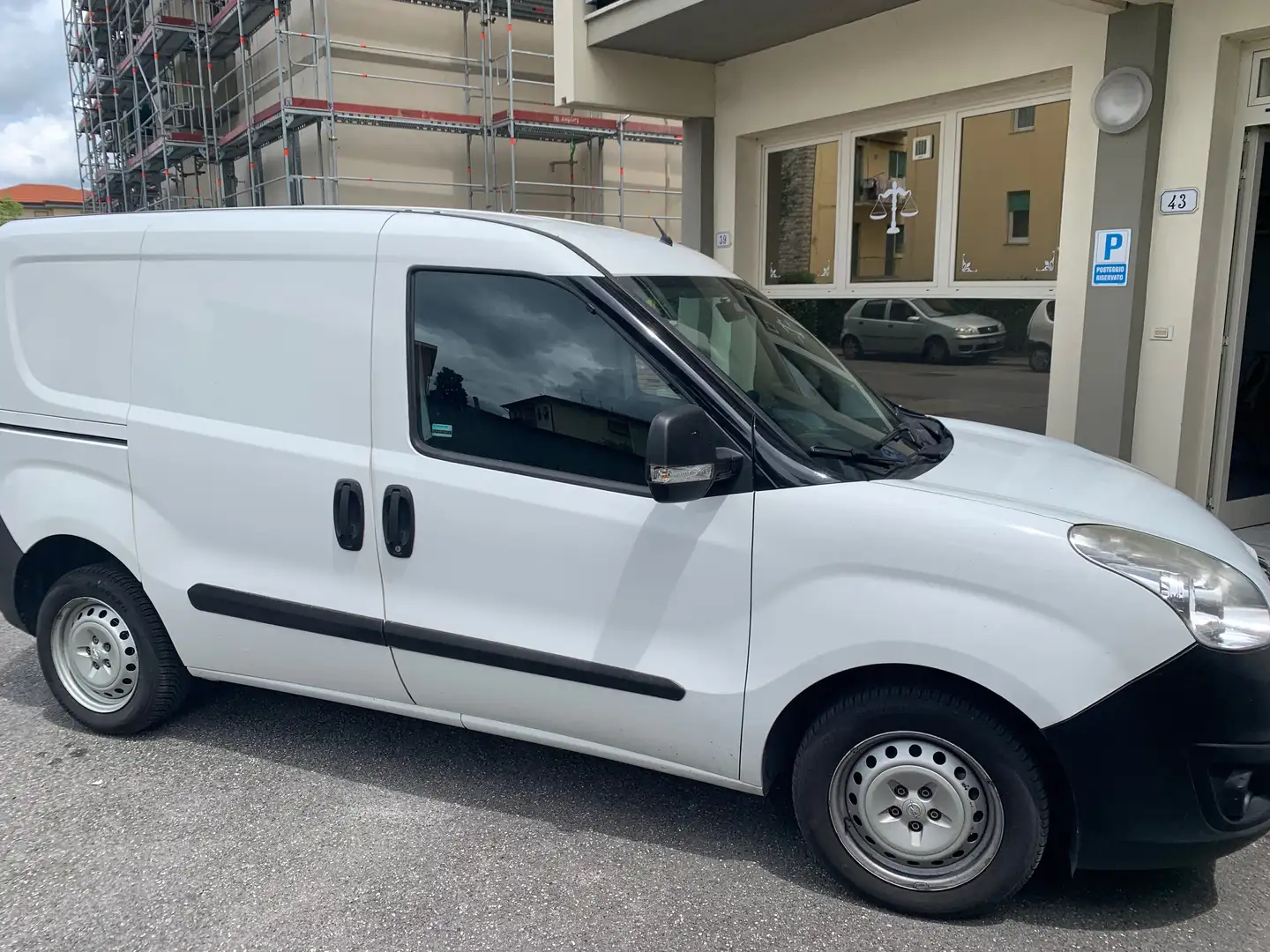 Opel Combo 1.6 diesel 105 cv Bianco - 1