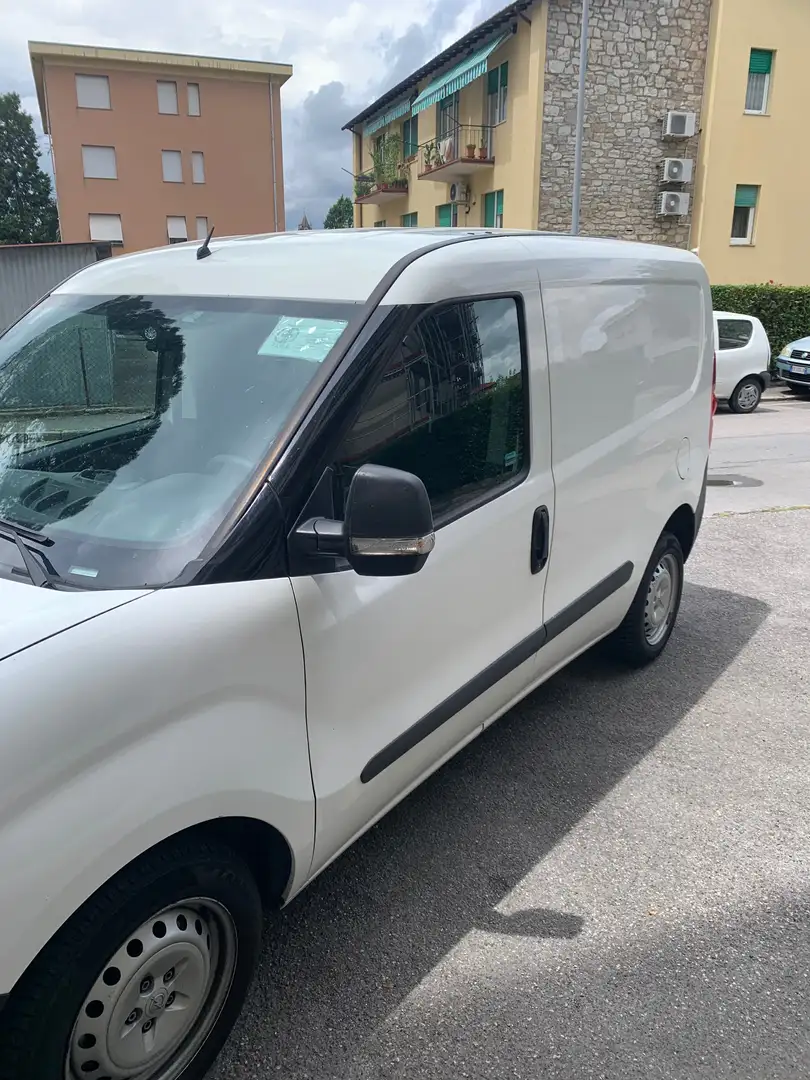 Opel Combo 1.6 diesel 105 cv Bianco - 2