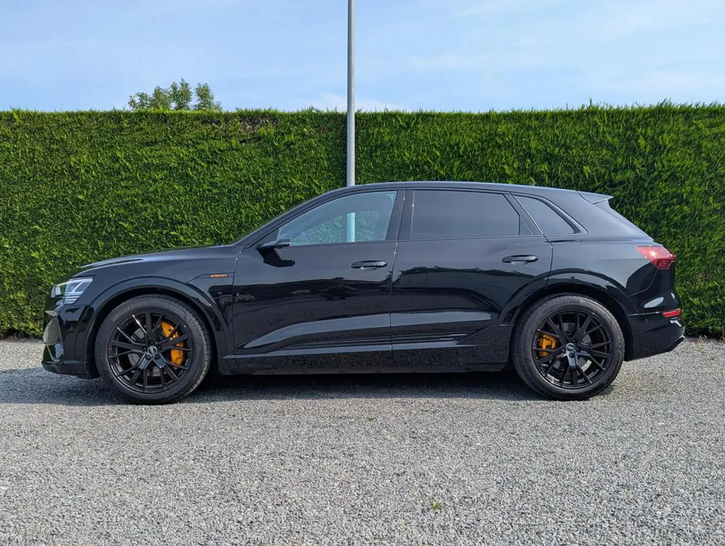Audi Q8 e-tron ! verkocht !  - Black Edition -2x s-line - B&O Negro - 2