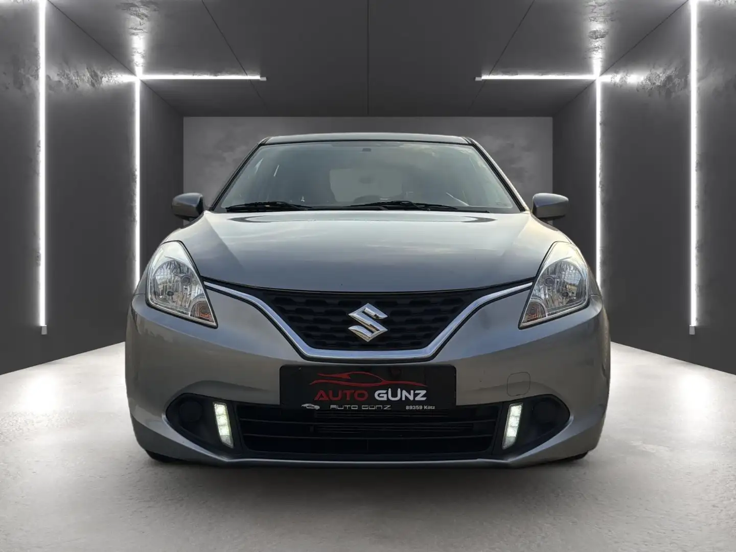 Suzuki Baleno 1.2 Automatik * SHZ-Klima-1.Hand* Gris - 2