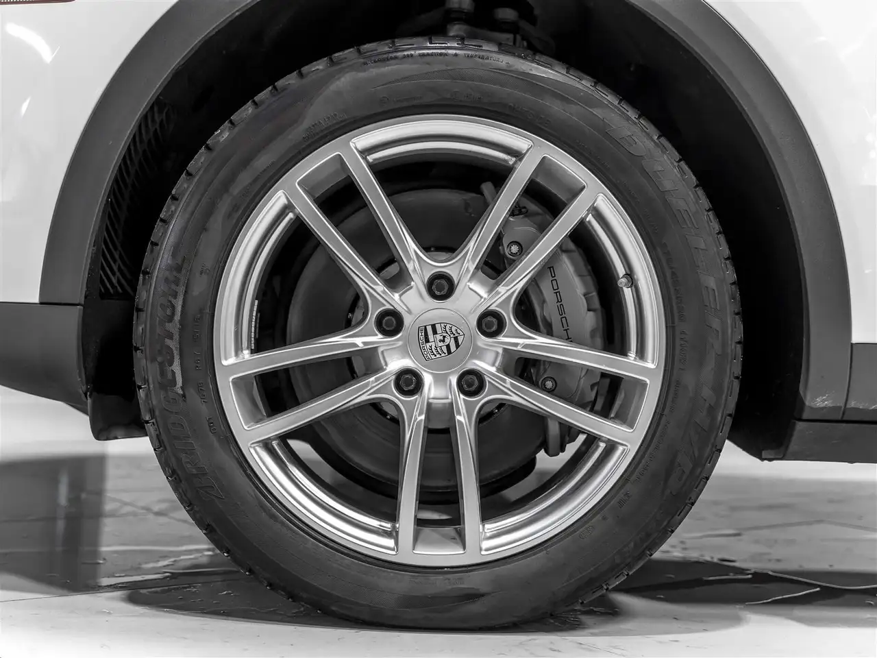 Porsche Cayenne снимка Porsche Cayenne