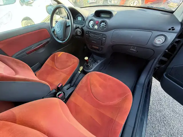 Citroen C2 view 14