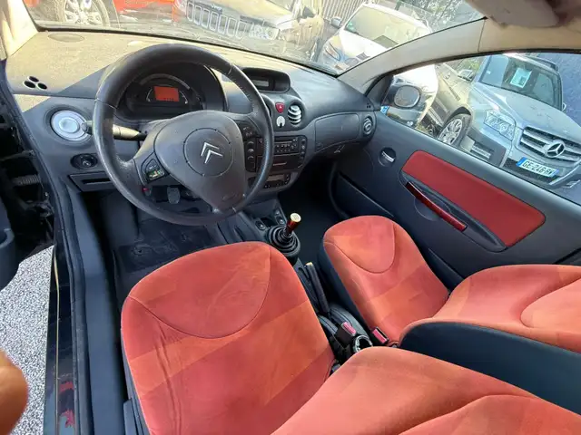 Citroen C2 view 8