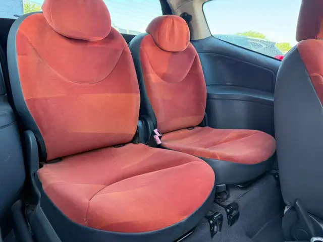 Citroen C2 view 12