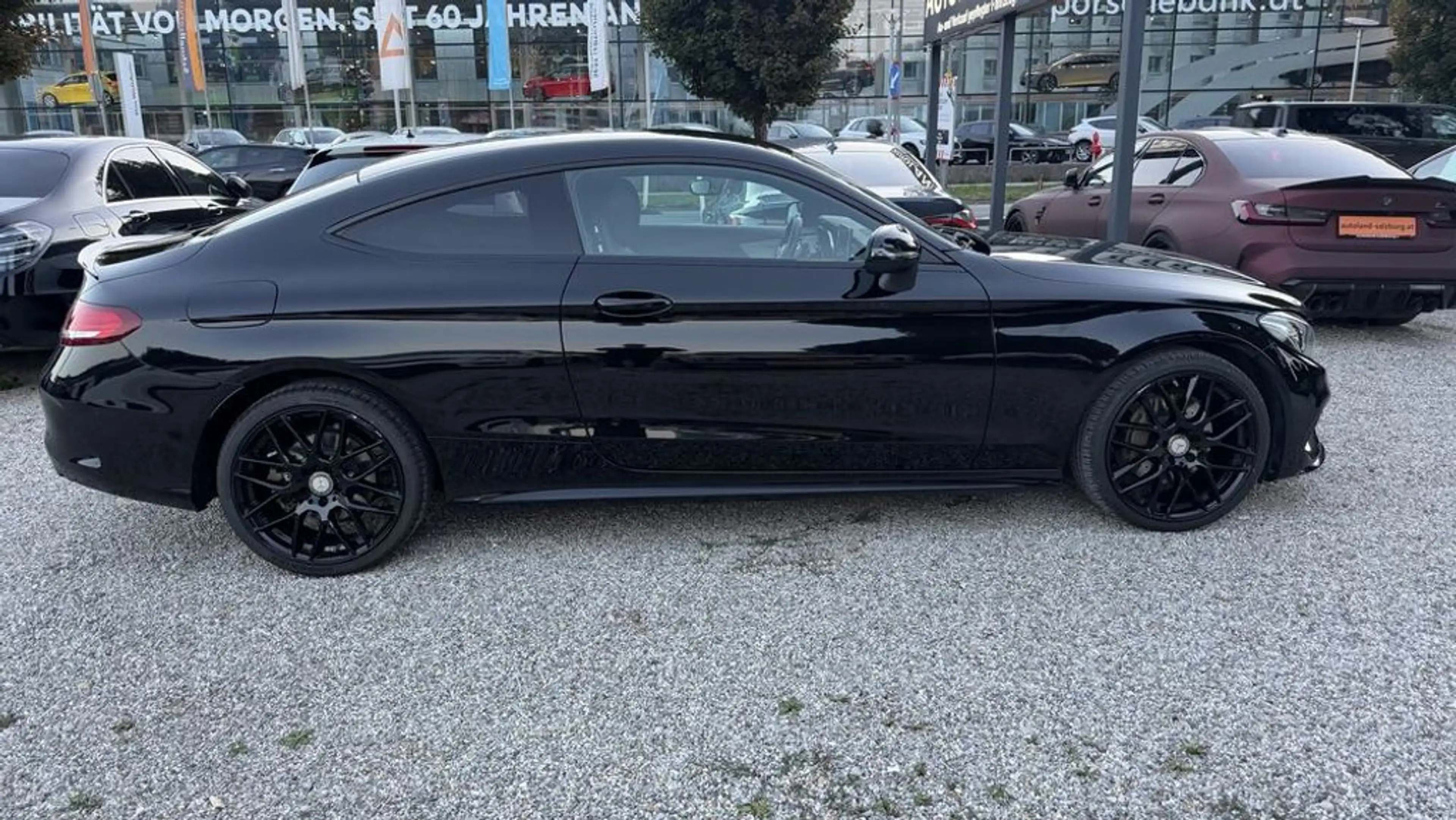Mercedes-Benz C 180 AMG PAKET *Serviceheft gepf*NightPAKET* — photo 4