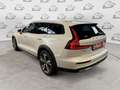 Volvo V60 Cross Country B4 D AWD autom. ULTIMATE Bianco - thumbnail 4