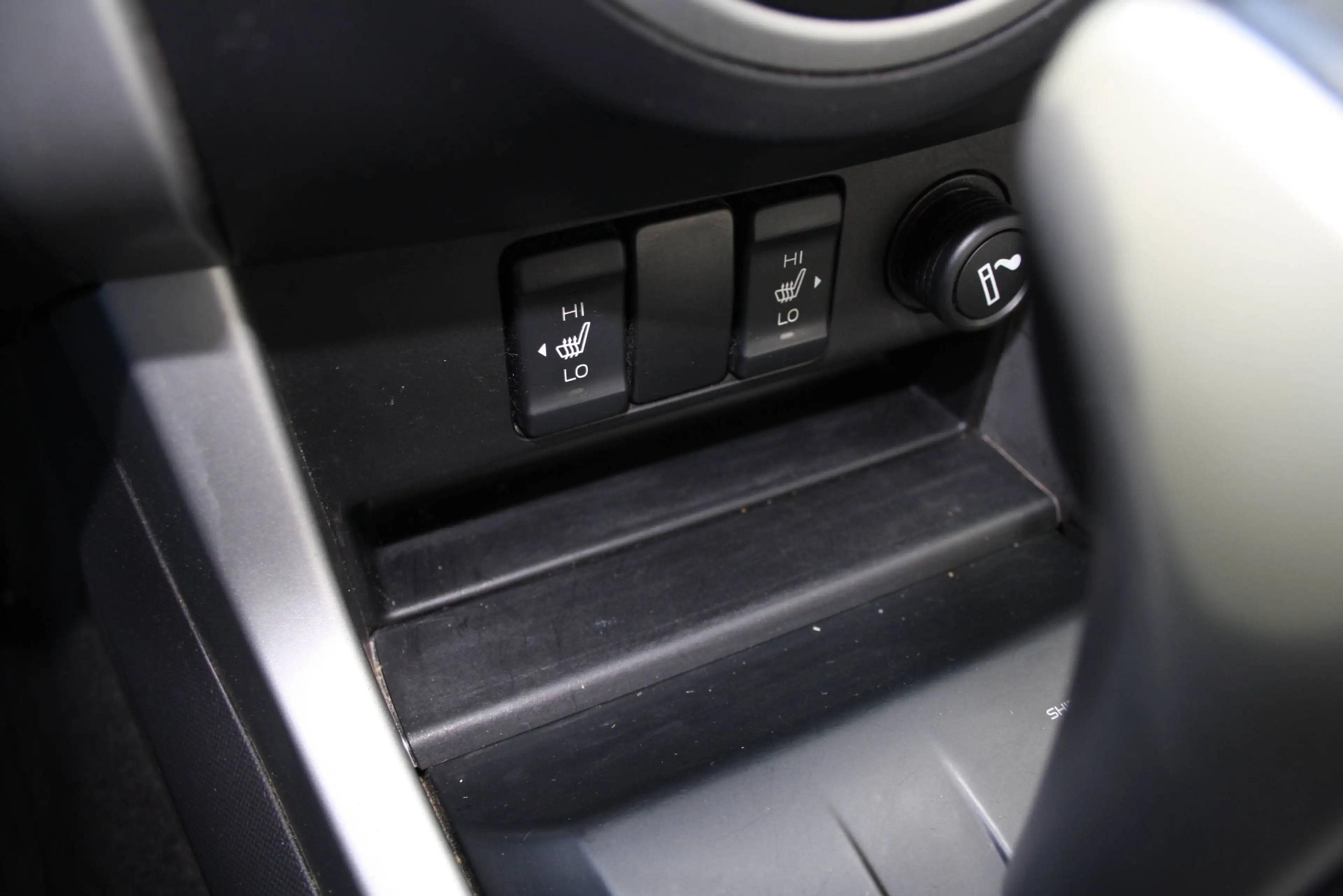 Isuzu D-Max Double Cab 2,5TD Premium Automatik 3,5t — photo 13
